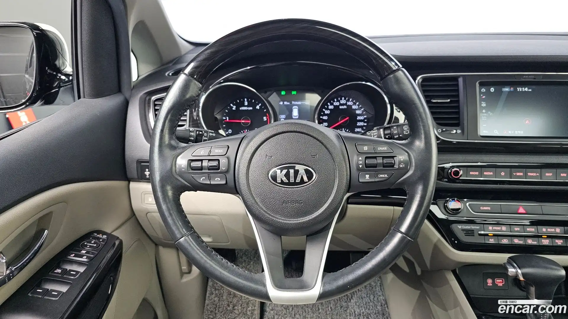 Canival Kia 2018.6-OPTION-016