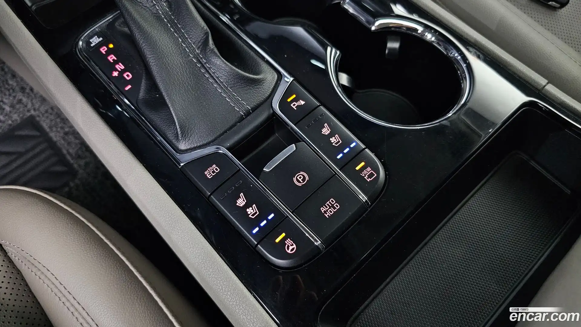 Canival Kia 2018.6-OPTION-020