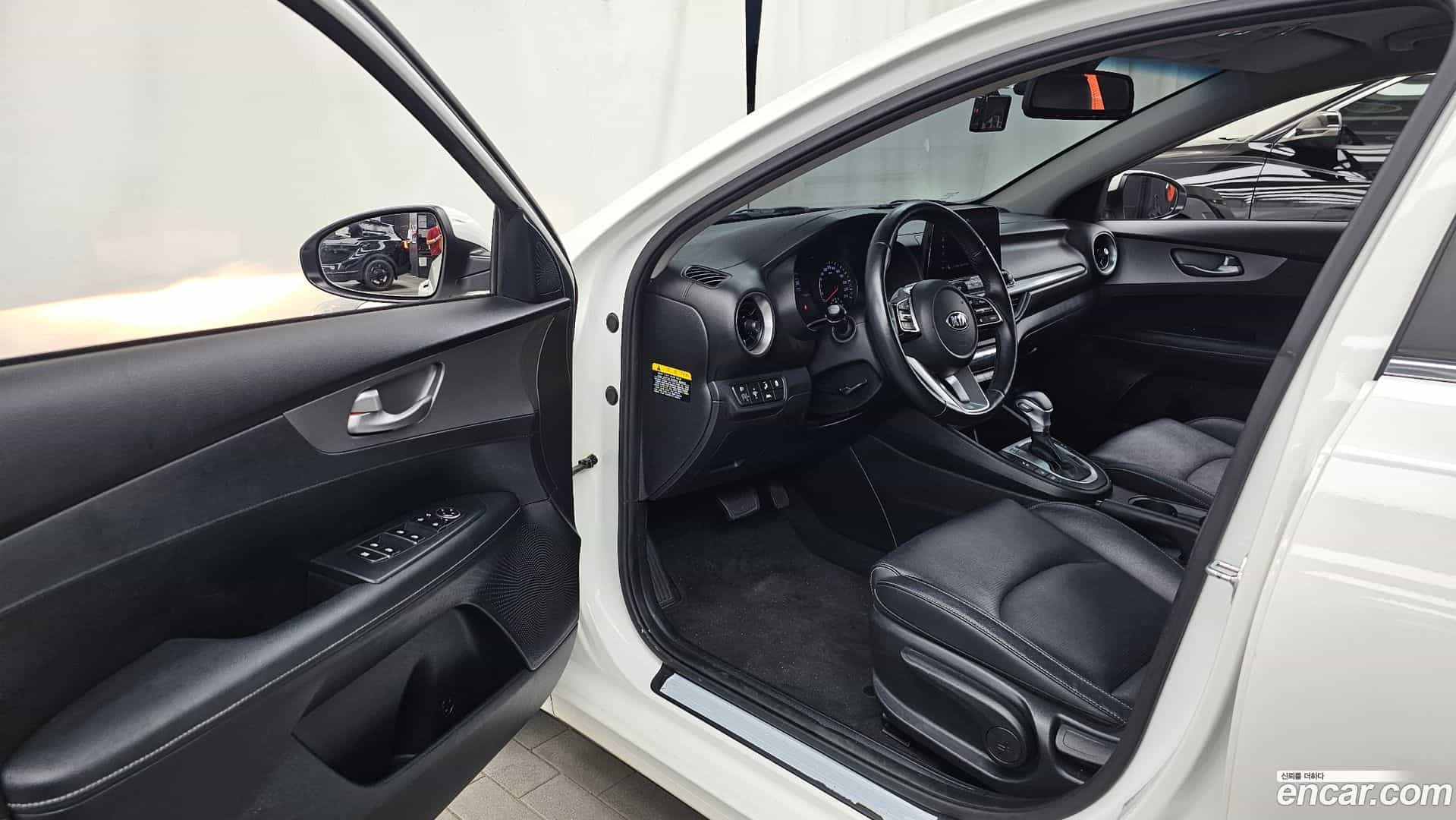 K3 Kia 2019.11-INNER-010