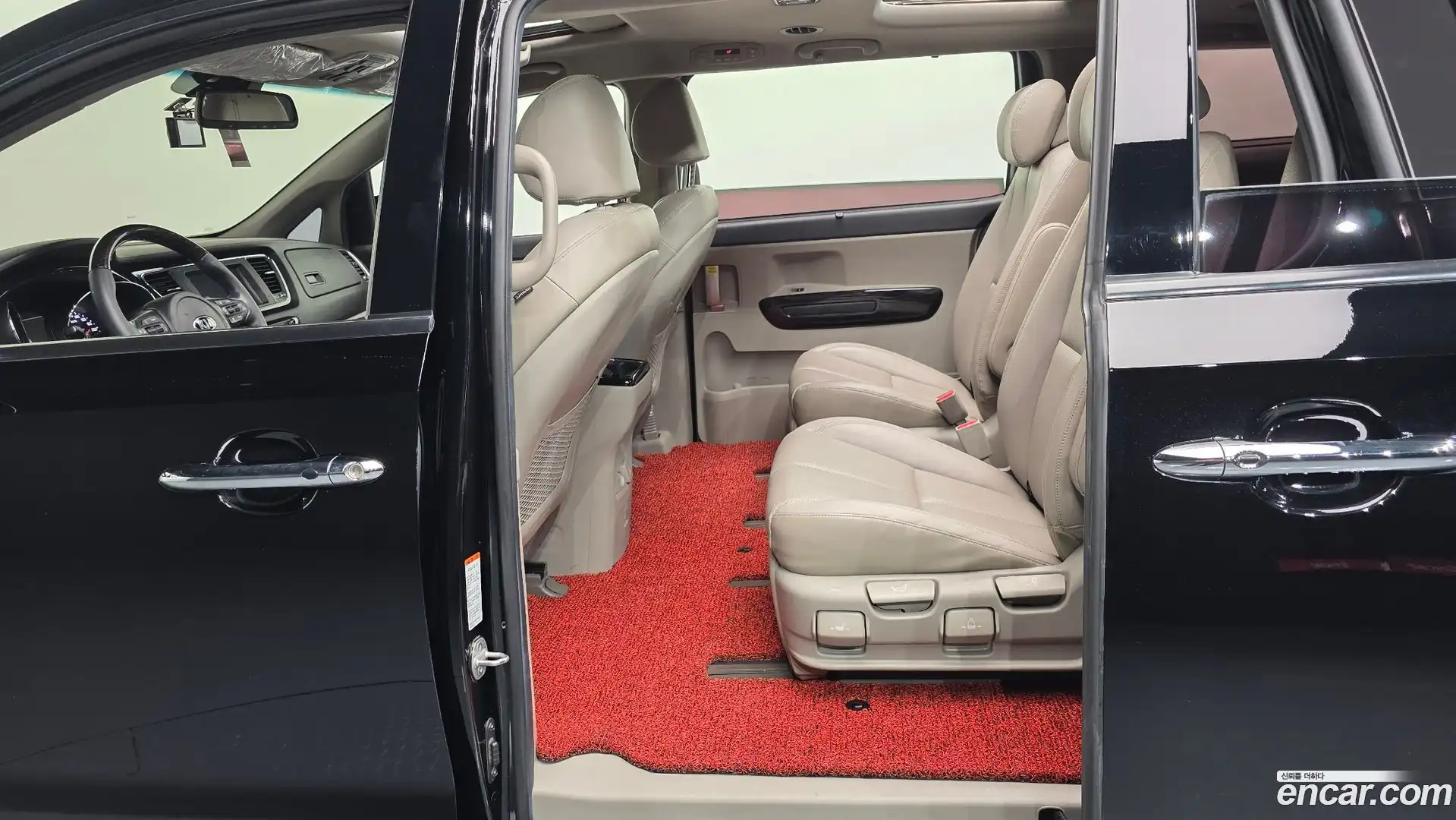 Canival Kia 2019.6-OPTION-015