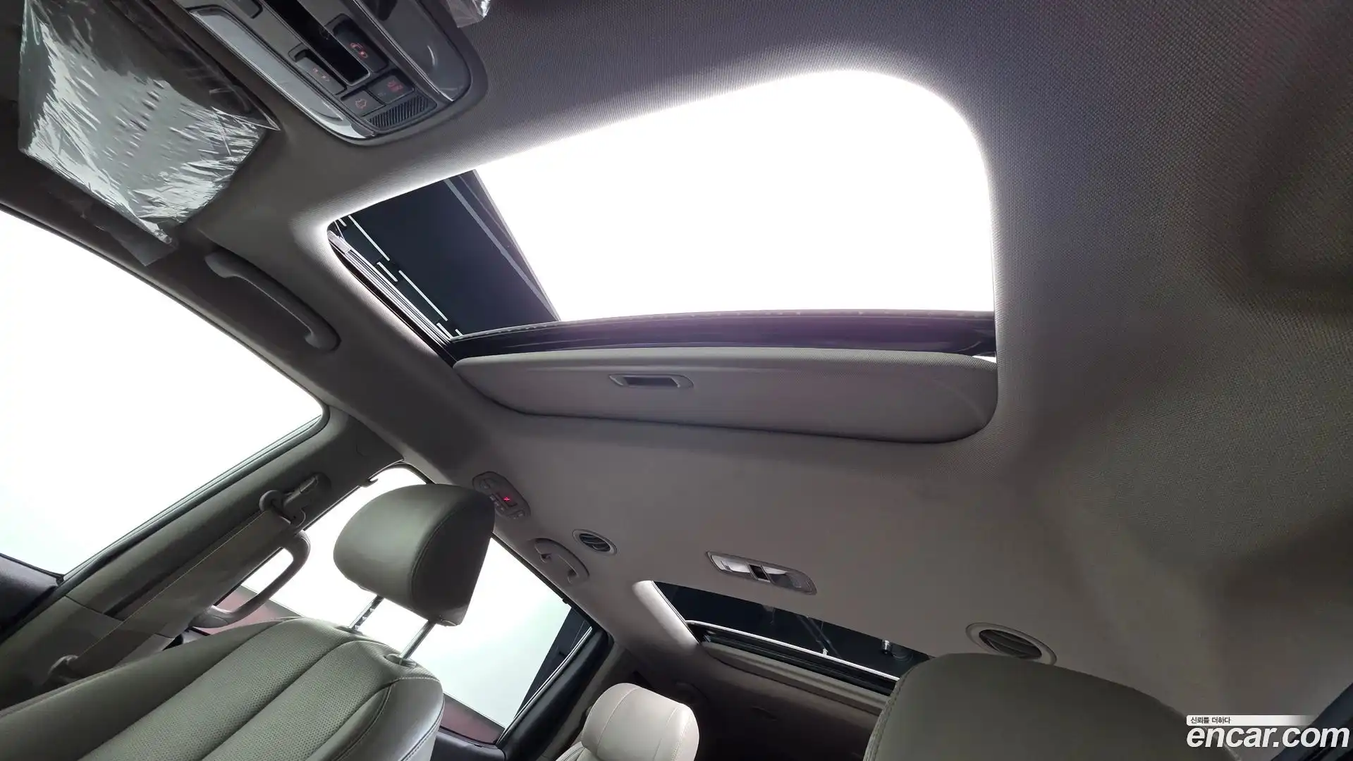 Canival Kia 2019.6-OPTION-043