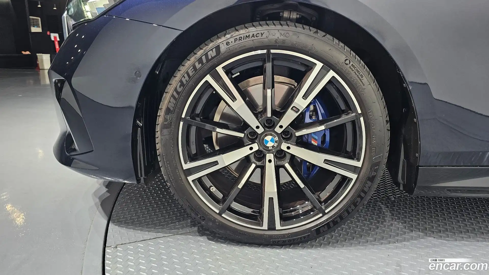 5-Series BMW 2025.6-OUTER-005
