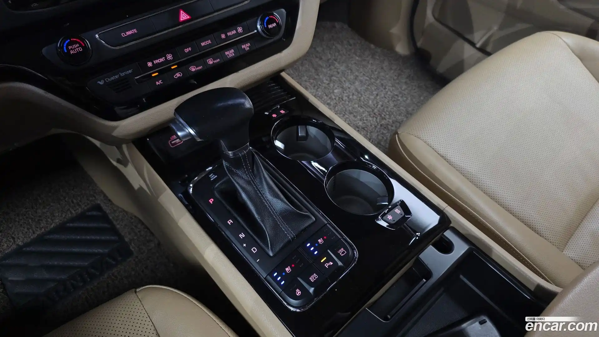 Canival Kia 2017.8-INNER-009