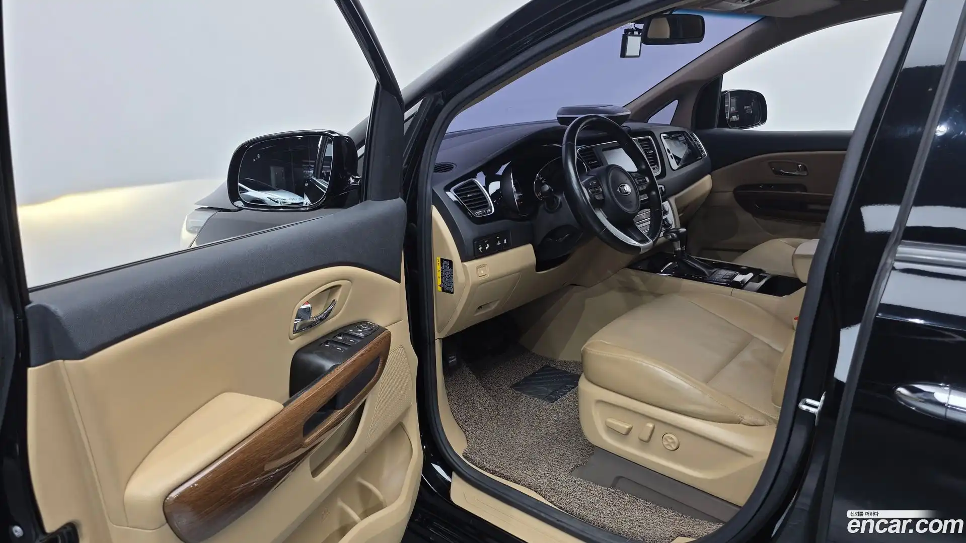Canival Kia 2017.8-INNER-010