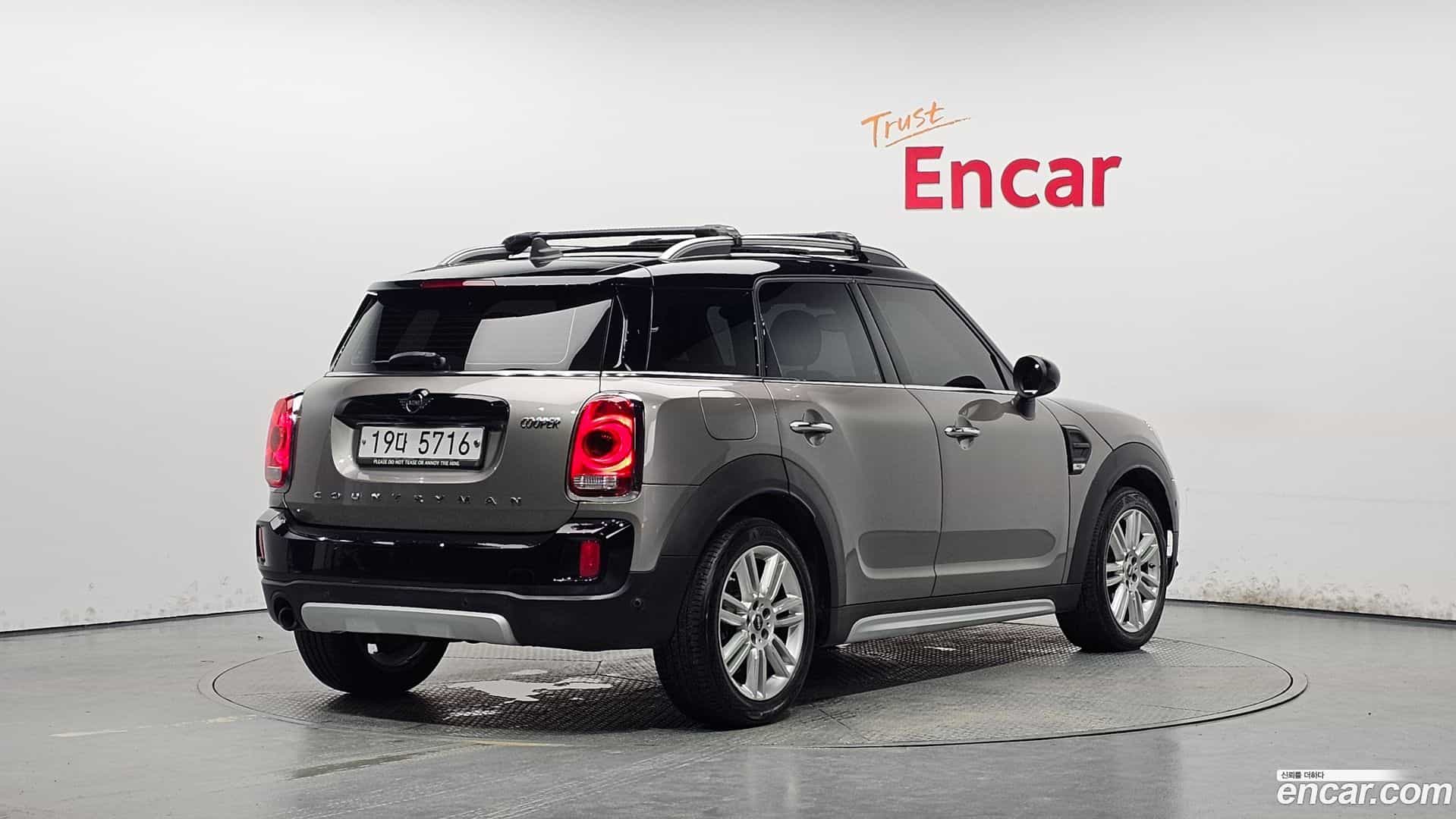 Countryman Mini 2018.6-OUTER-002