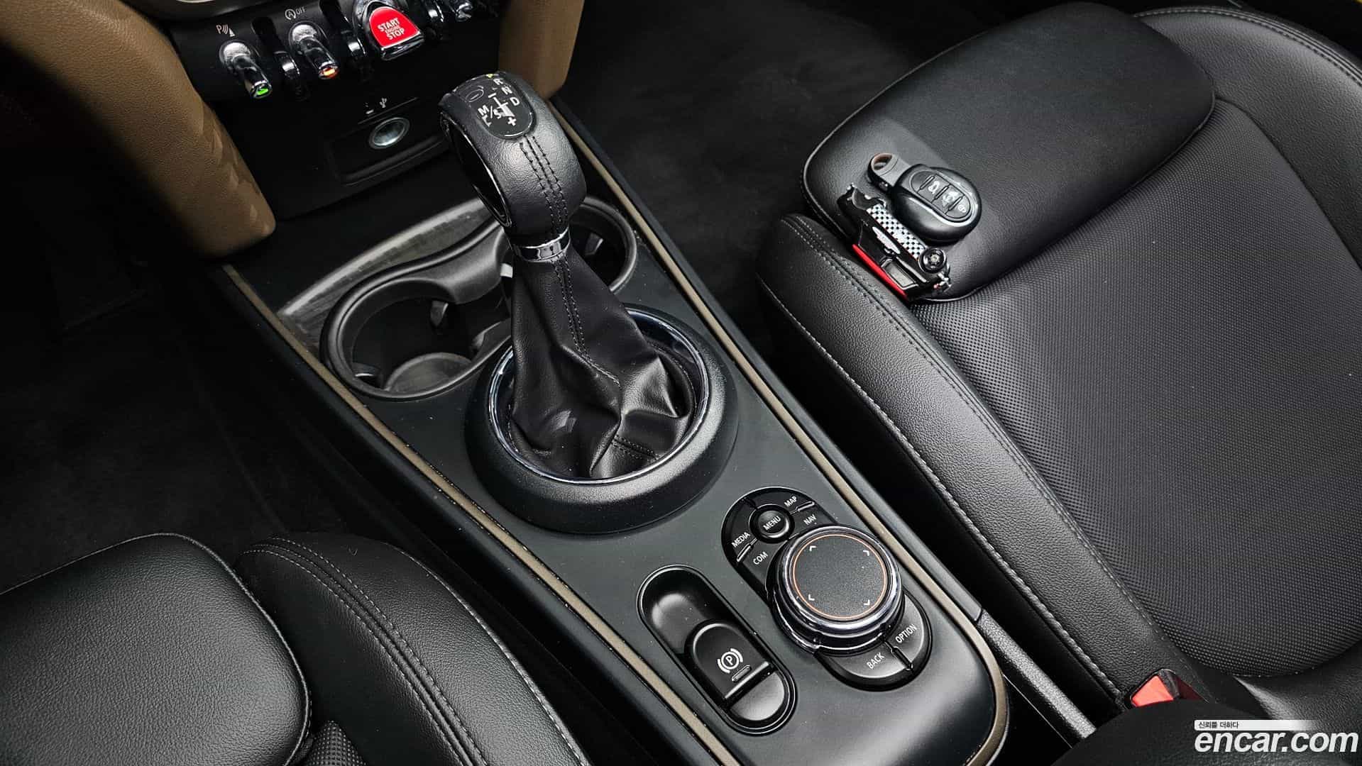 Countryman Mini 2018.6-INNER-009