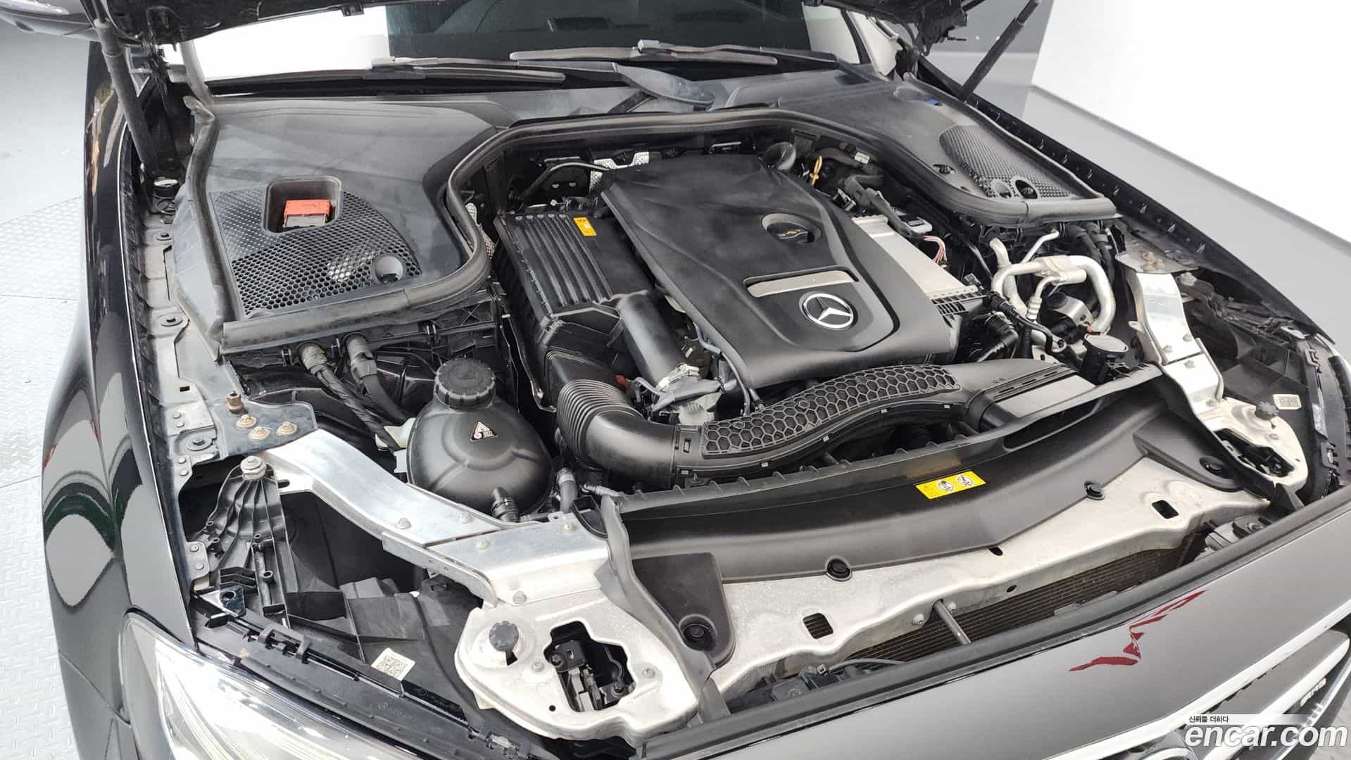 E-Class Mercedes-Benz 2019.1-OUTER-006