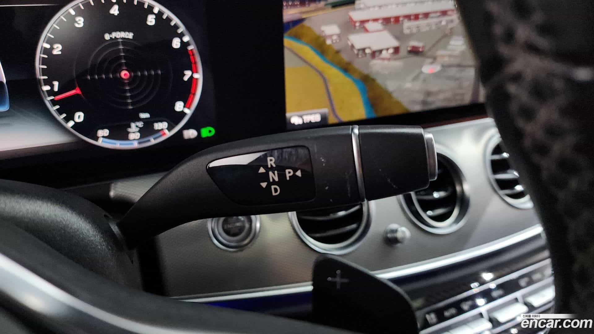 E-Class Mercedes-Benz 2019.1-INNER-009