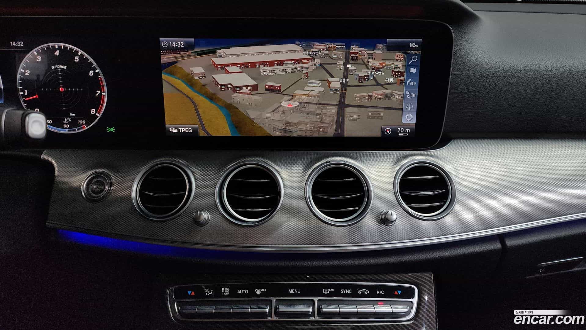 E-Class Mercedes-Benz 2019.1-OPTION-016