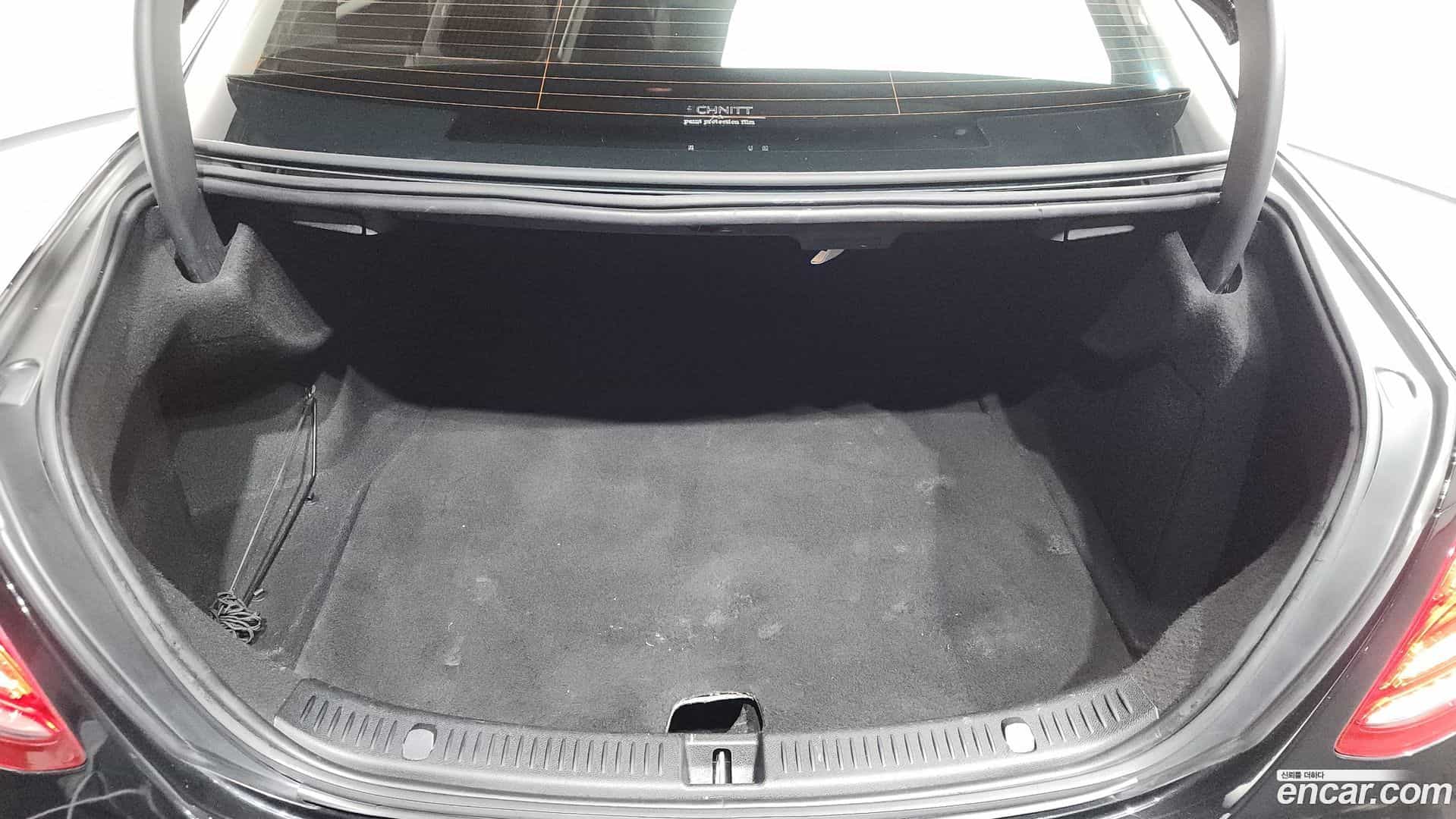 E-Class Mercedes-Benz 2019.1-OPTION-022