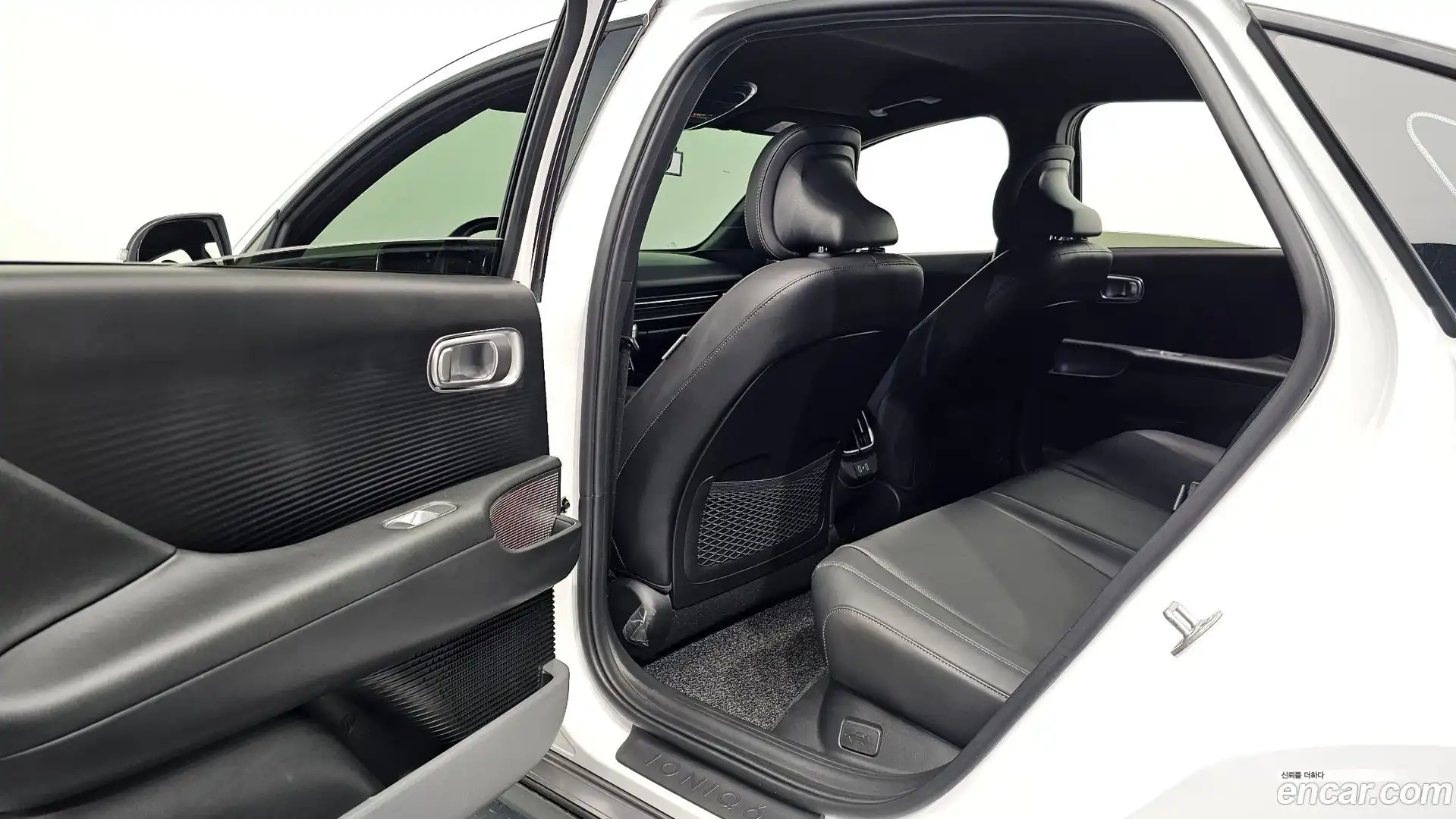 Ioniq6 Hyundai 2022.8-OPTION-015