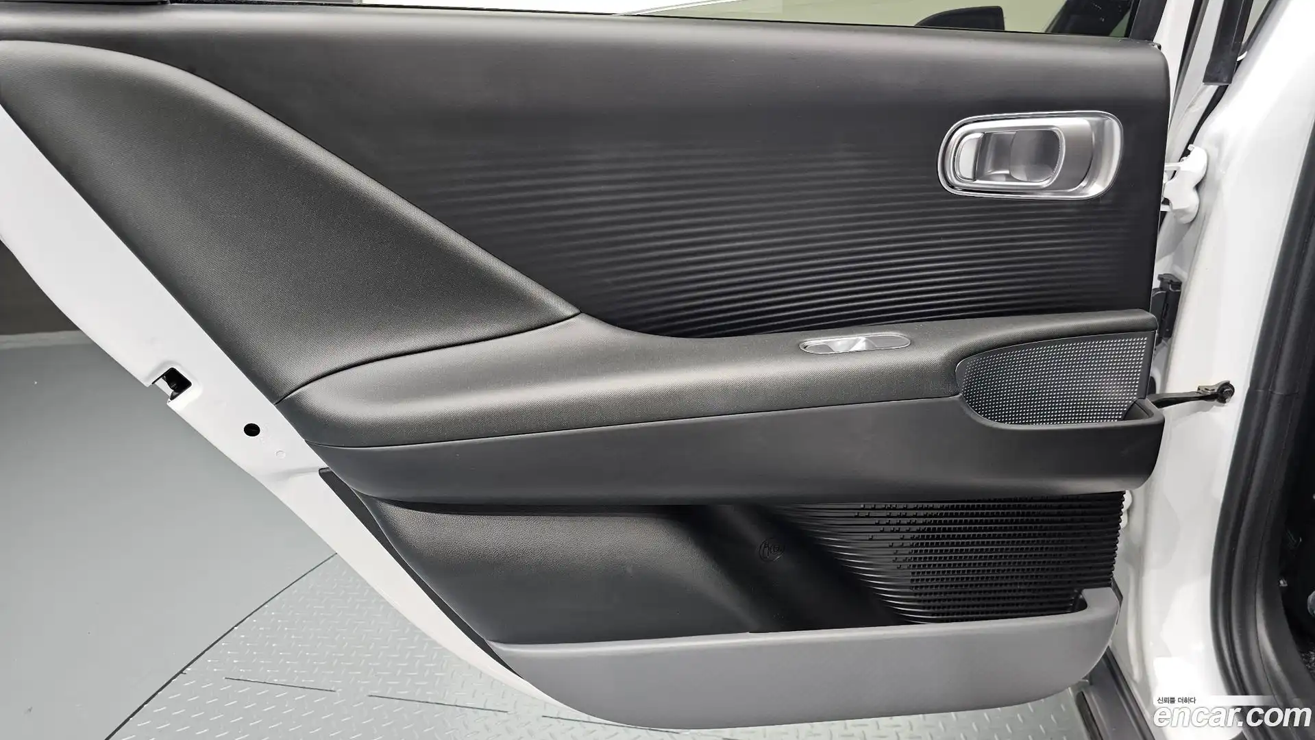 Ioniq6 Hyundai 2022.8-INNER-035