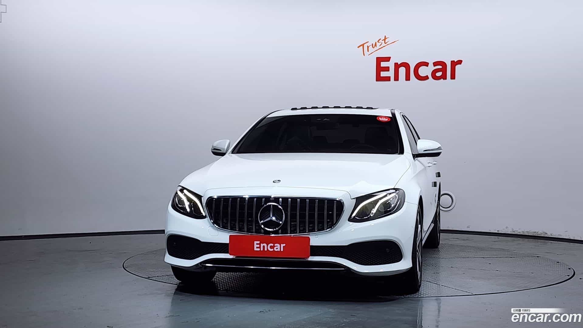E-Class Mercedes-Benz 2019.4-OUTER-003