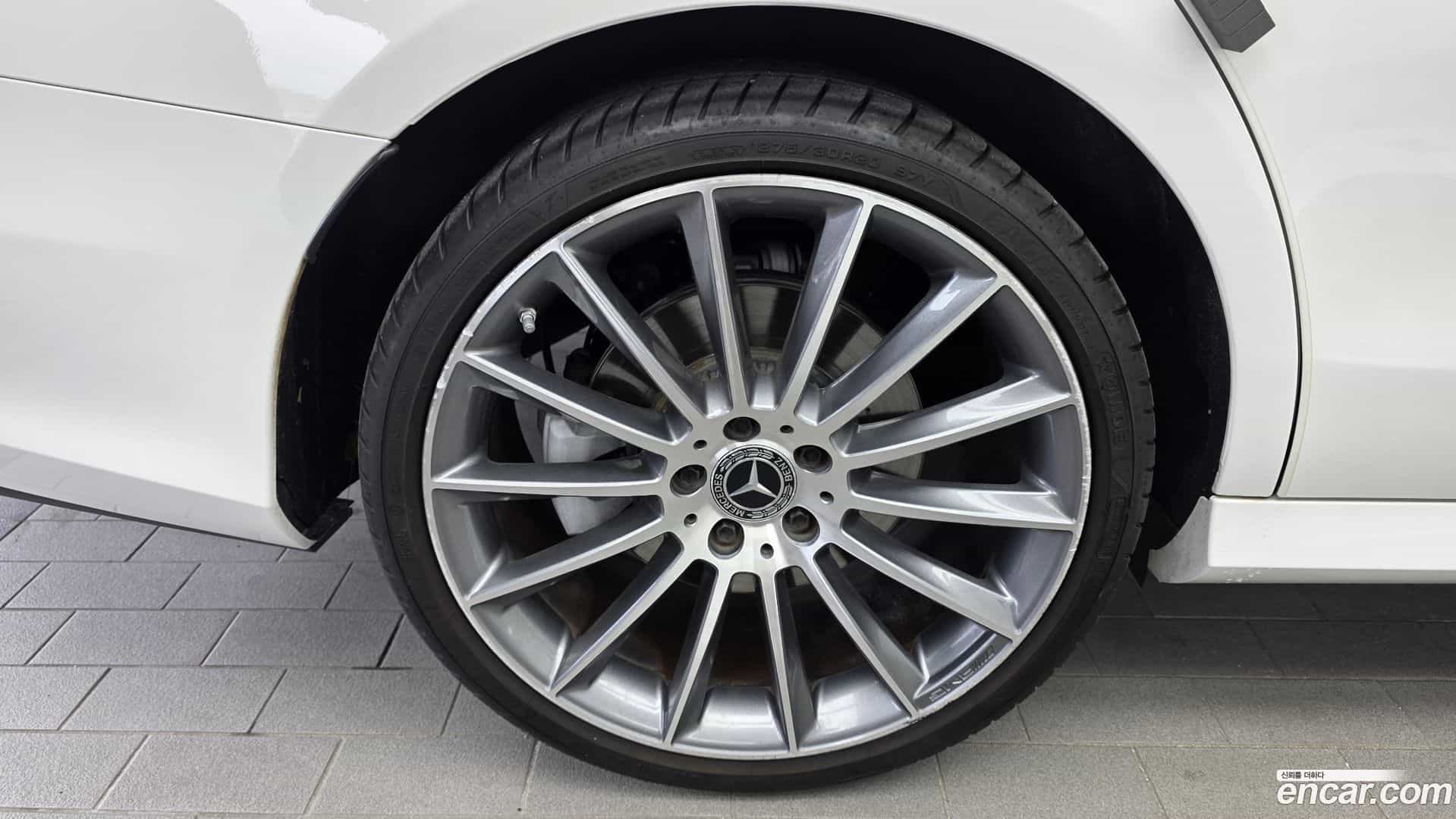E-Class Mercedes-Benz 2021.3-OUTER-005