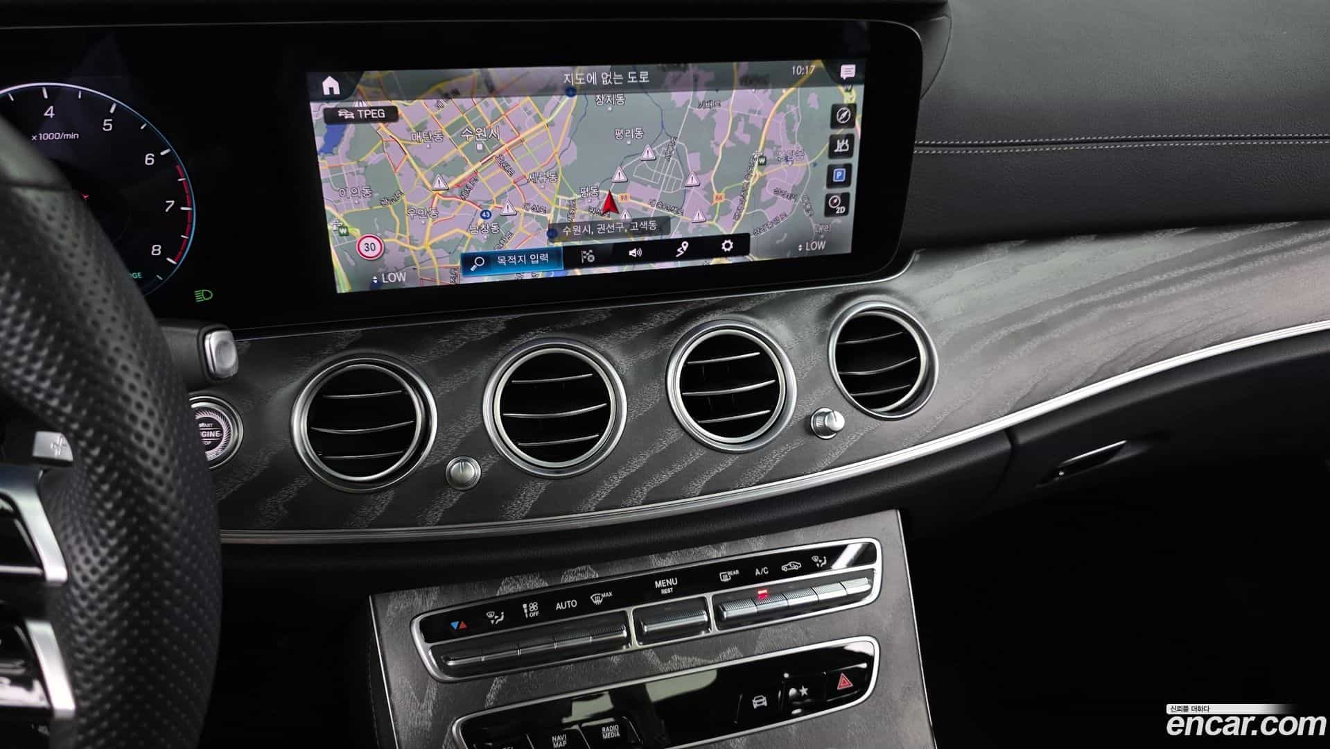 E-Class Mercedes-Benz 2021.3-OPTION-017