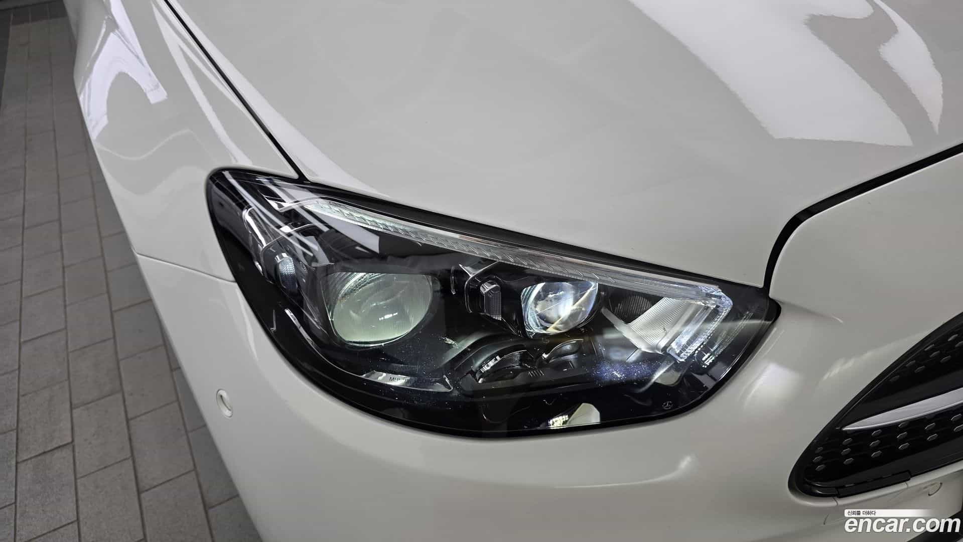 E-Class Mercedes-Benz 2021.3-OUTER-032