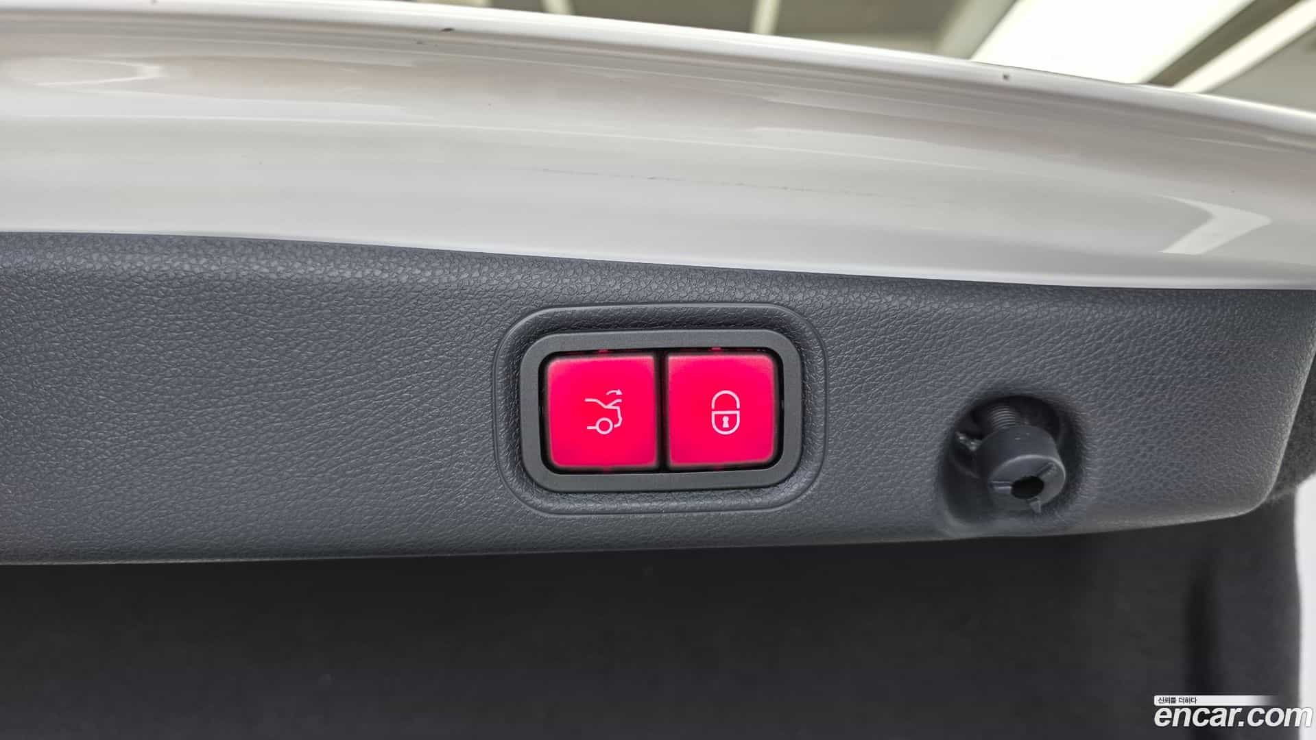 E-Class Mercedes-Benz 2021.3-OPTION-043