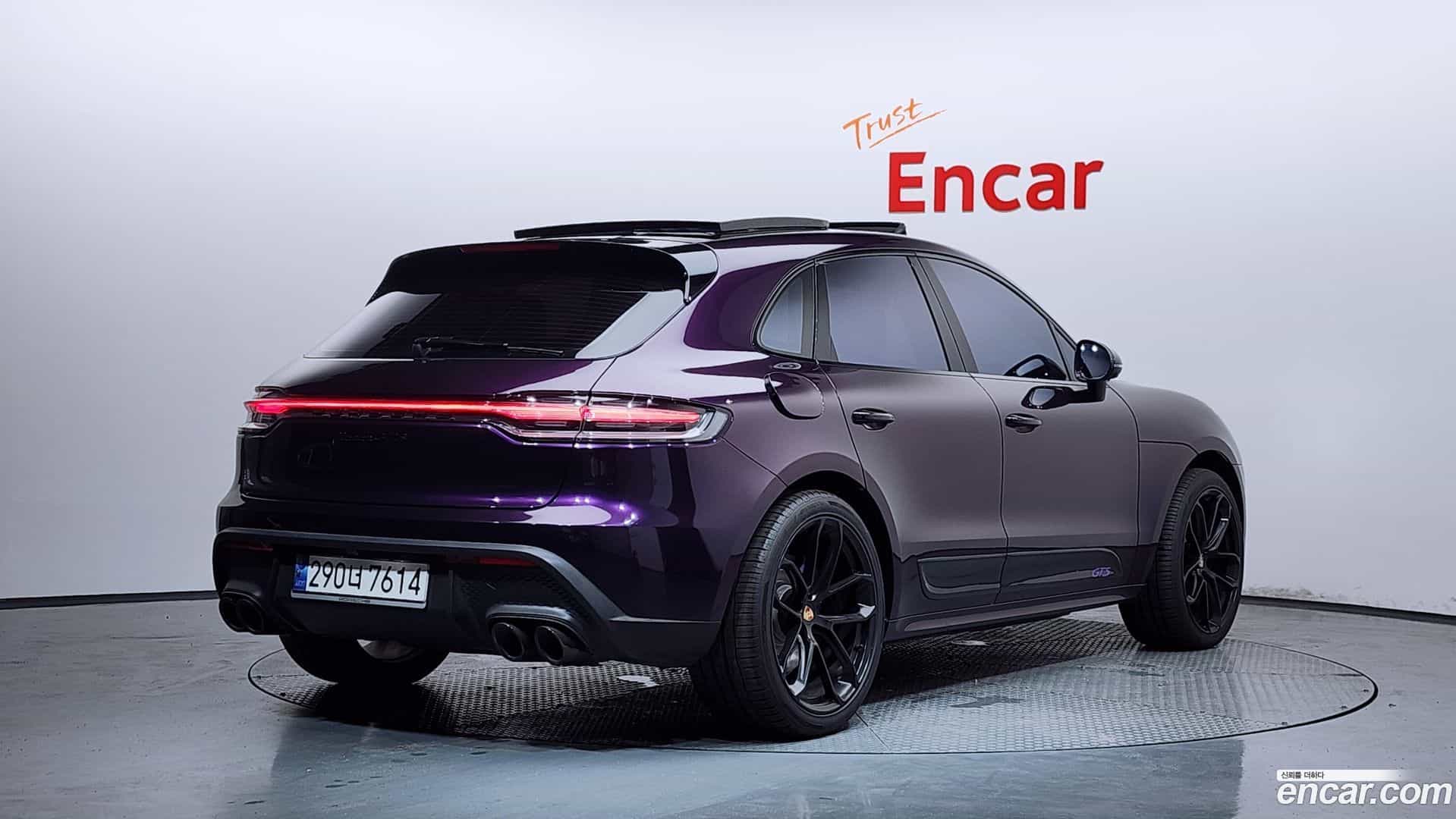 Macan Porsche 2020.8-OUTER-002
