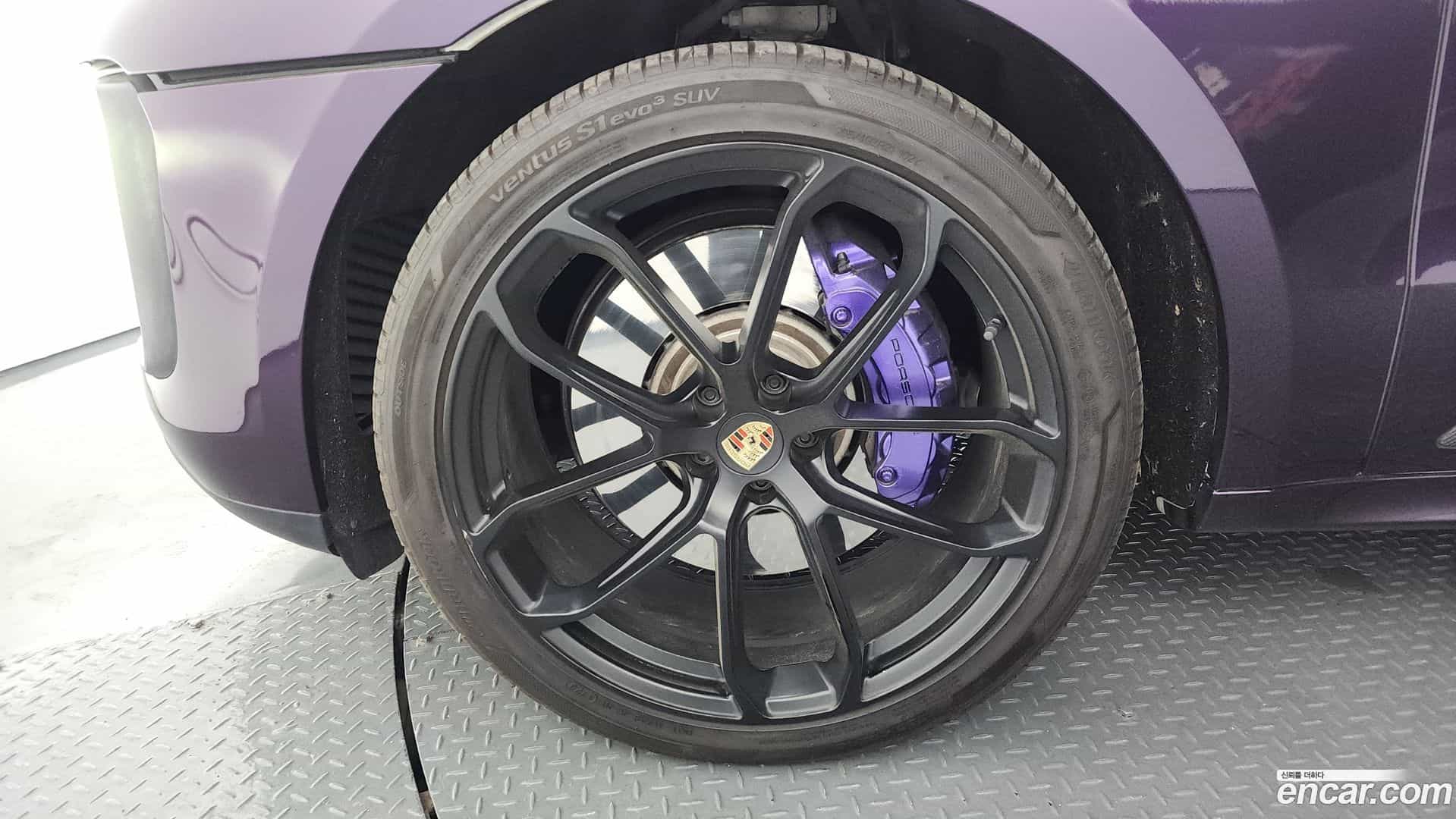 Macan Porsche 2020.8-OUTER-005
