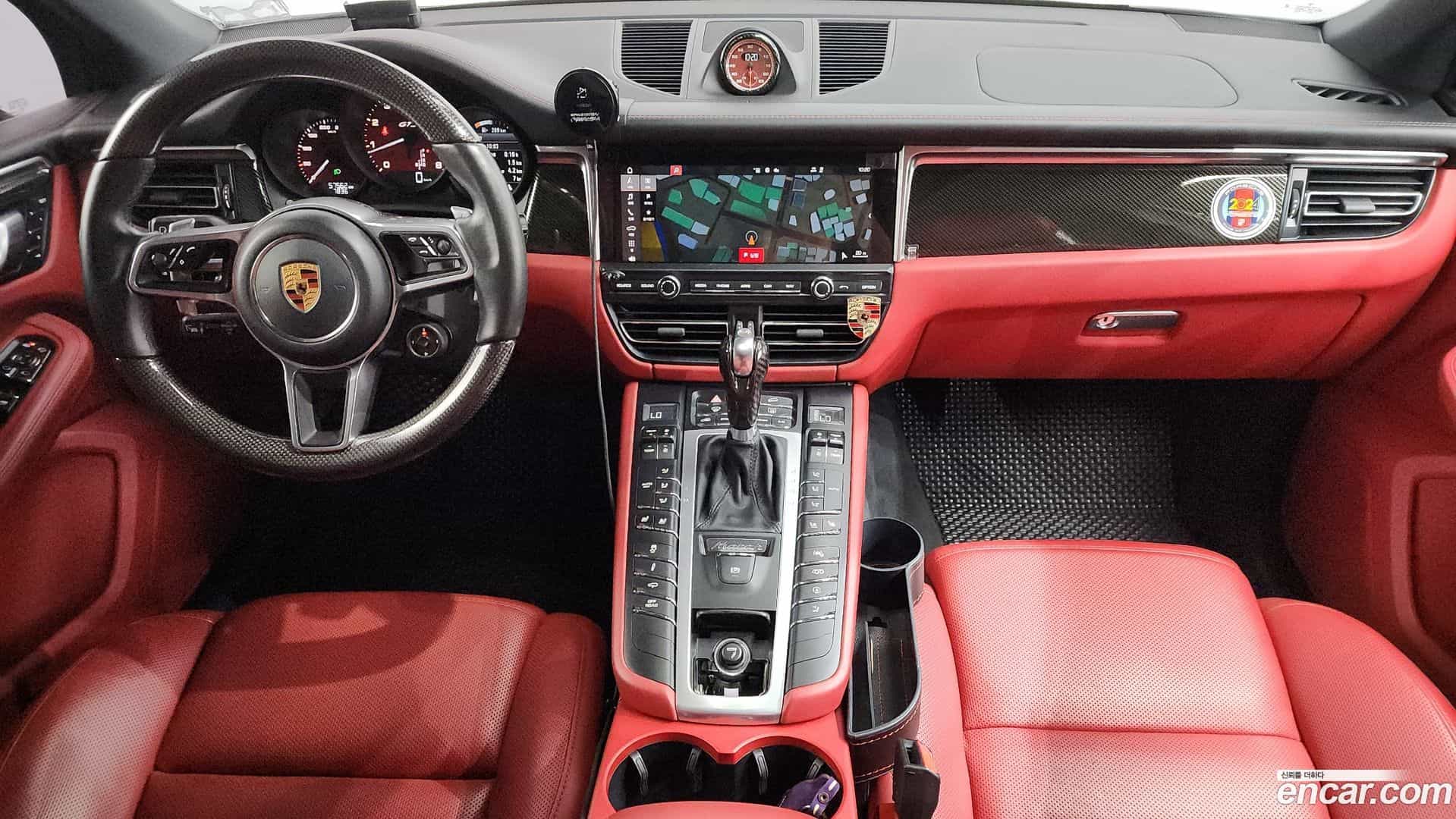 Macan Porsche 2020.8-INNER-007