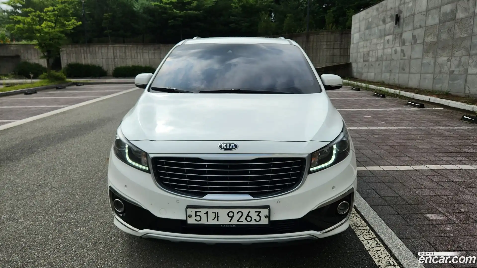 Canival Kia 2017.6-OUTER-001