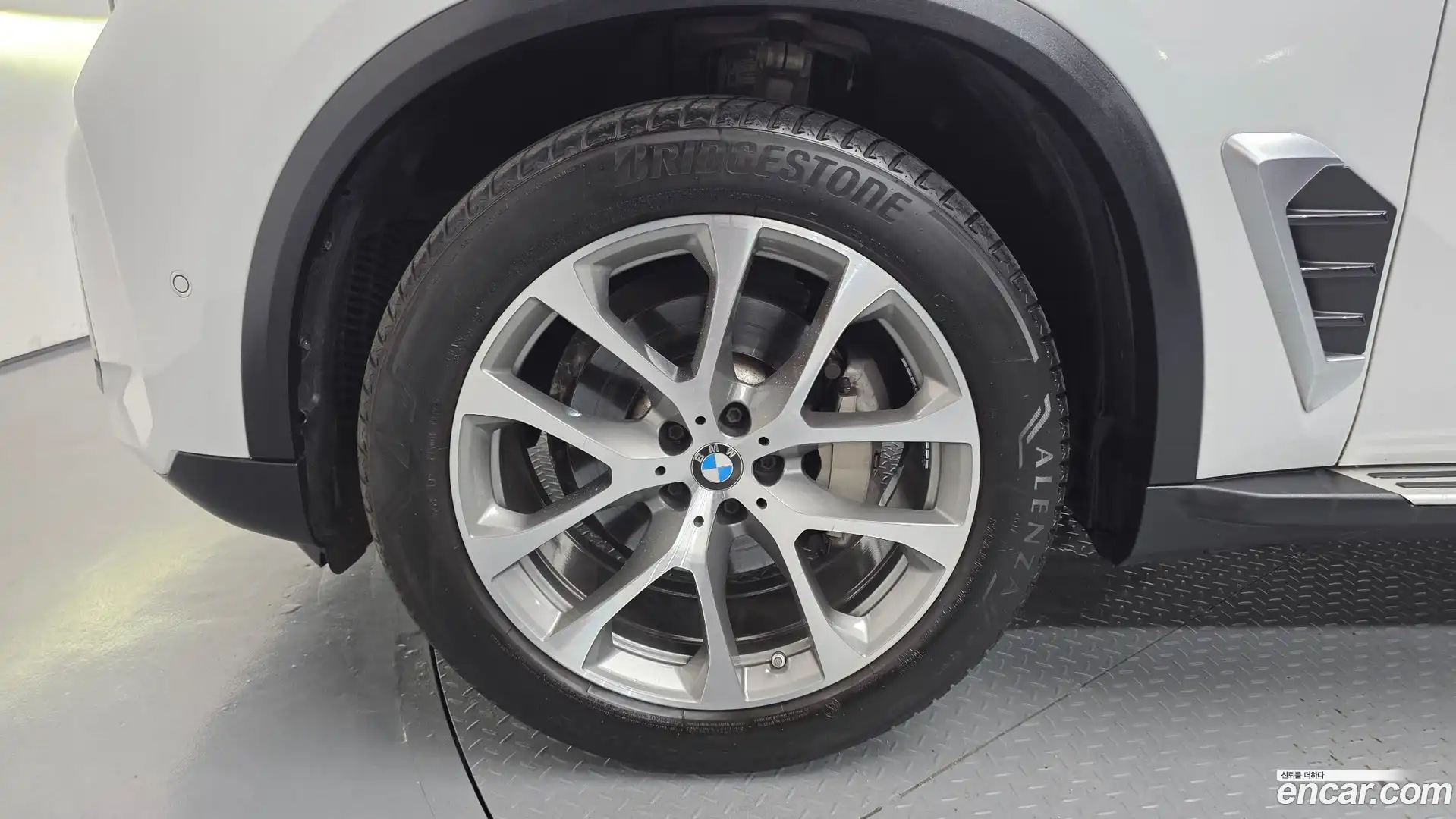 X5 BMW 2024.3-OUTER-005