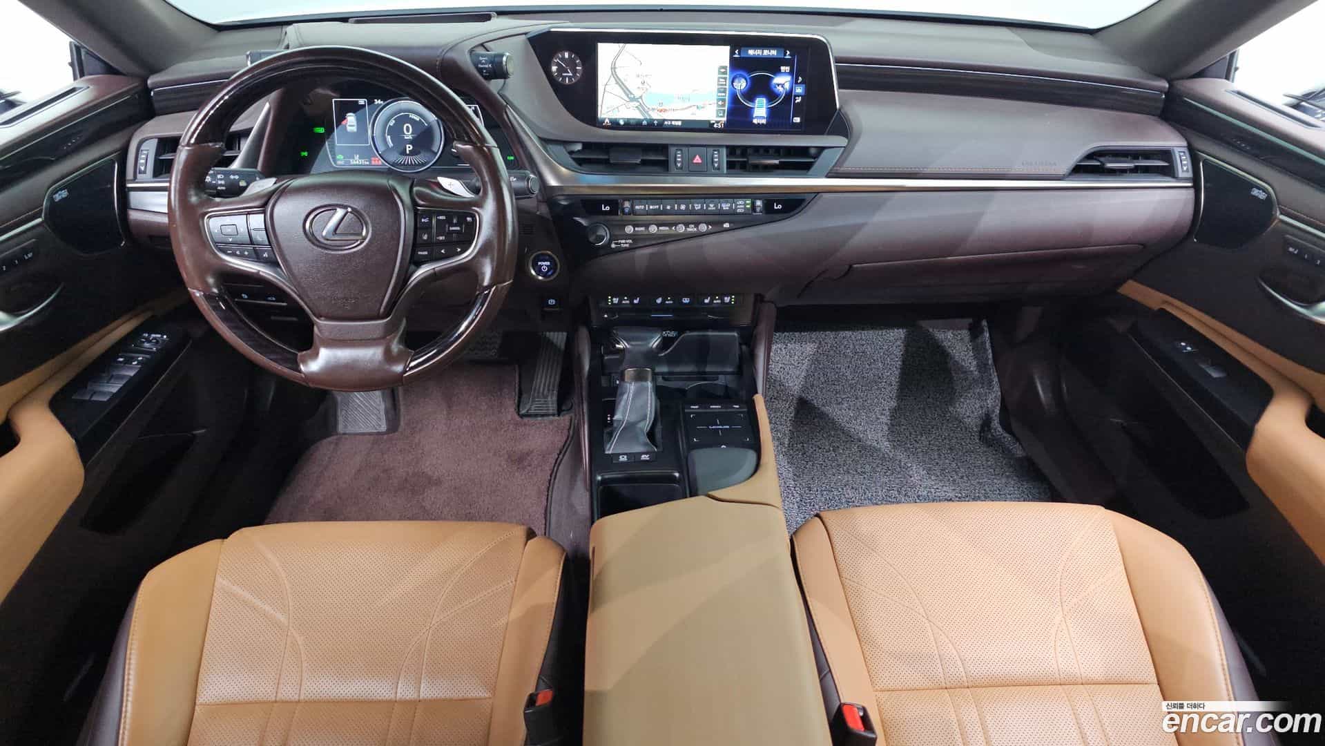 ES Lexus 2019.4-INNER-007