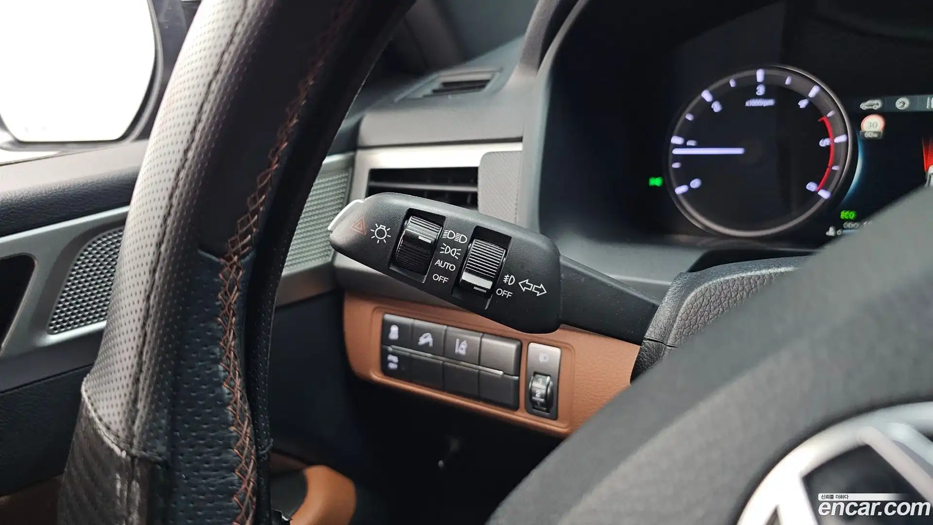 Rexton KG Mobility 2019.6-OPTION-020