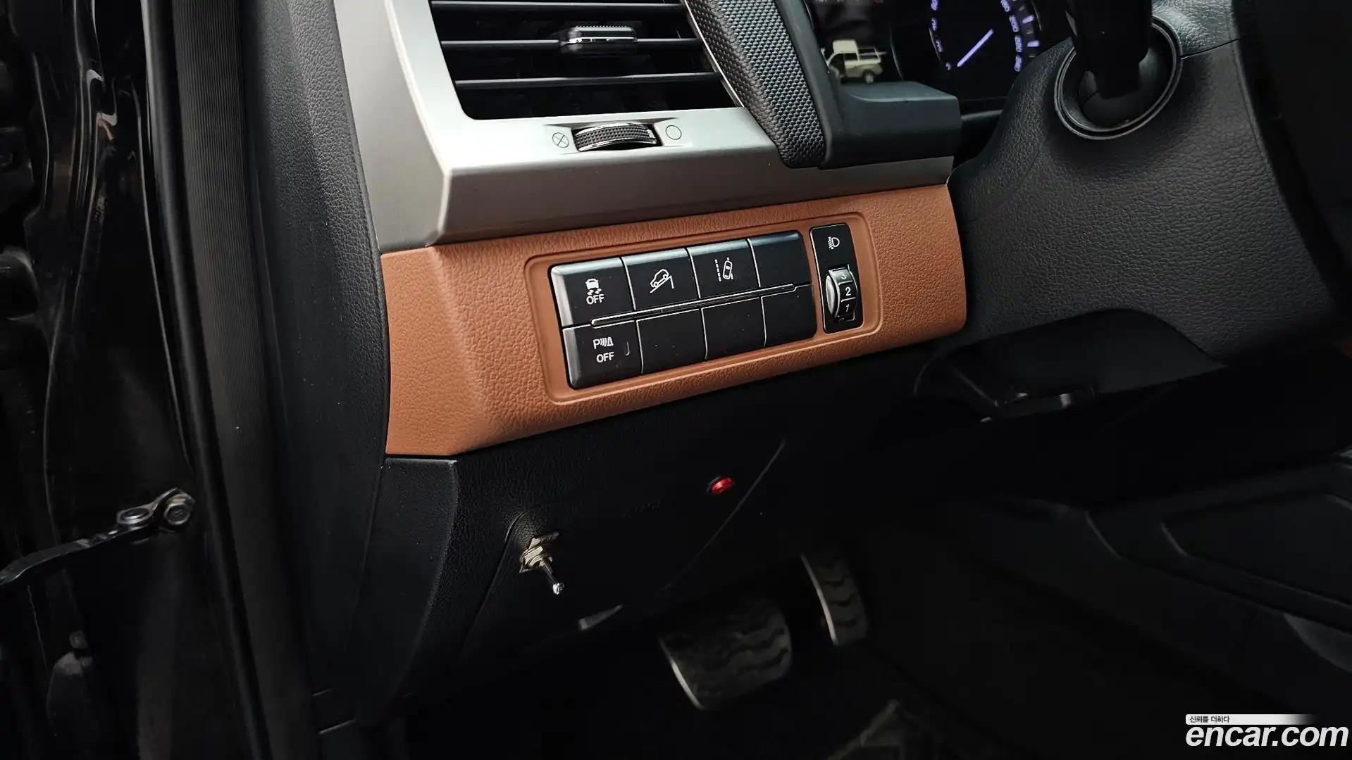 Rexton KG Mobility 2019.6-OPTION-040