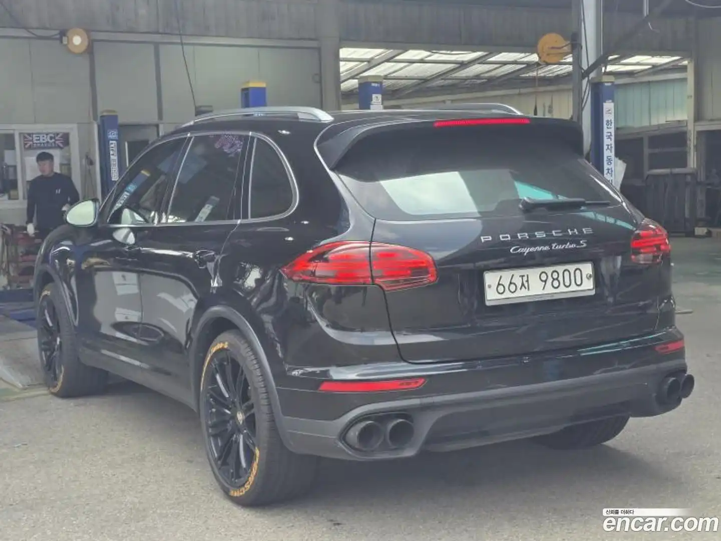Cayenne Porsche 2015.0-OUTER-002