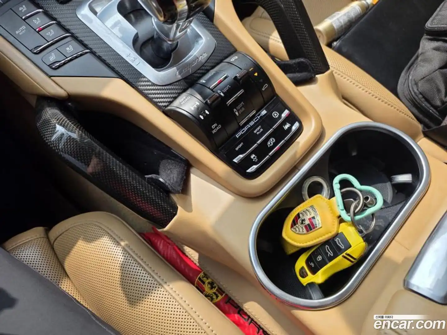 Cayenne Porsche 2015.0-INNER-007