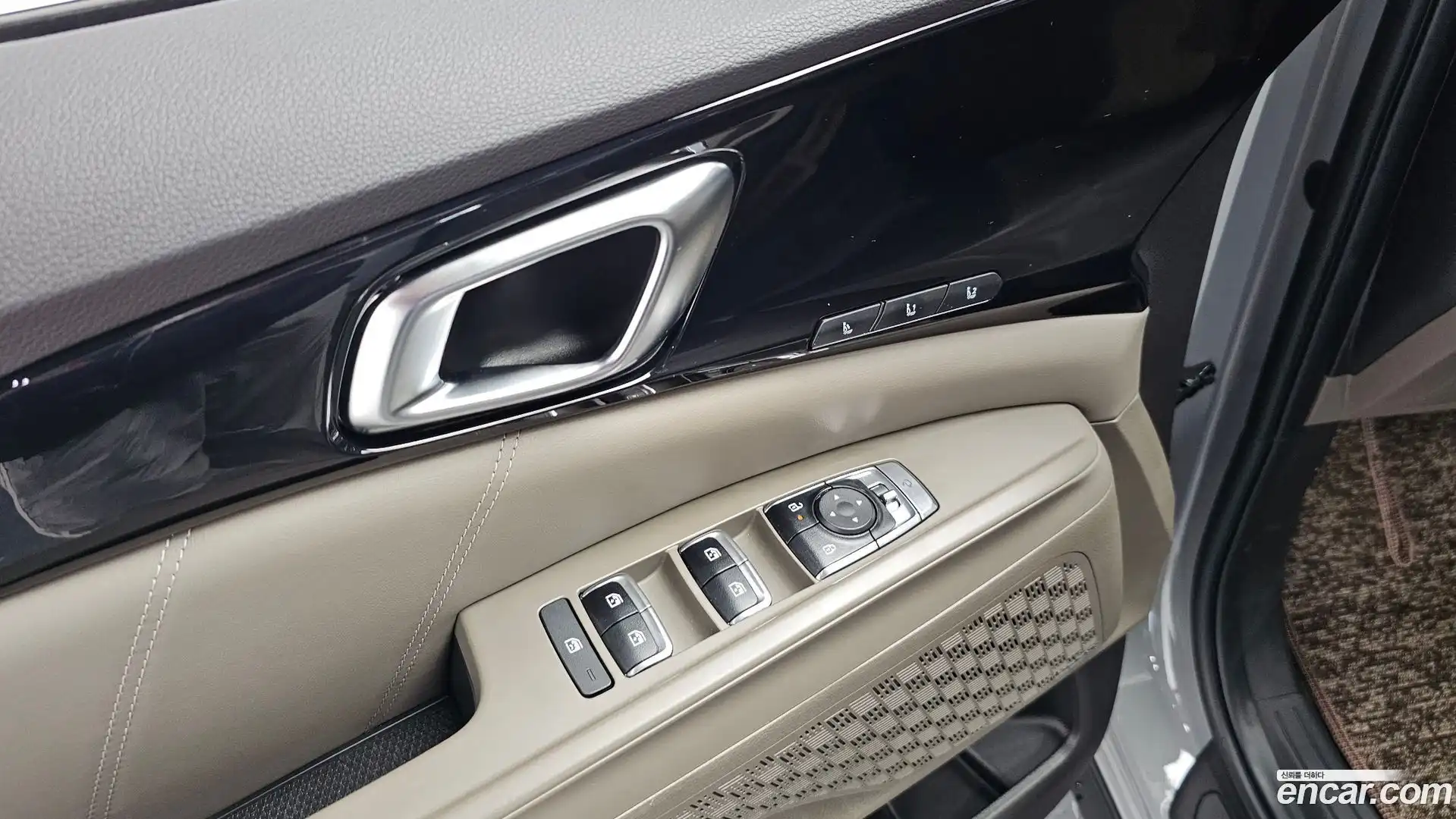 Canival Kia 2024.10-OPTION-040