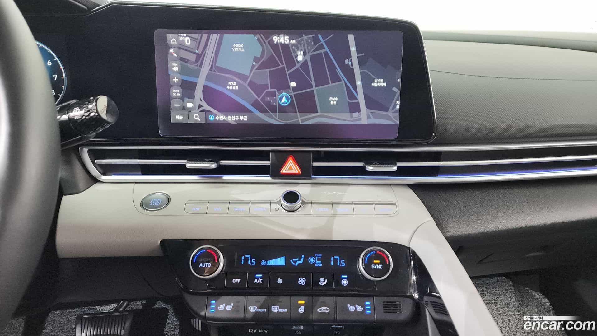 AVANTE Hyundai 2022.8-OPTION-016