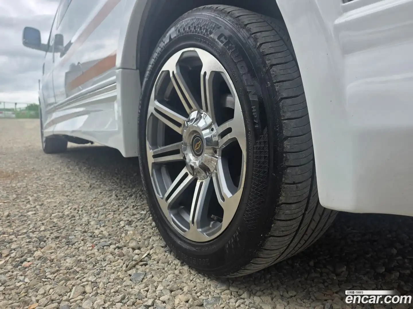 Express Van Chevrolet 2018.9-OUTER-005