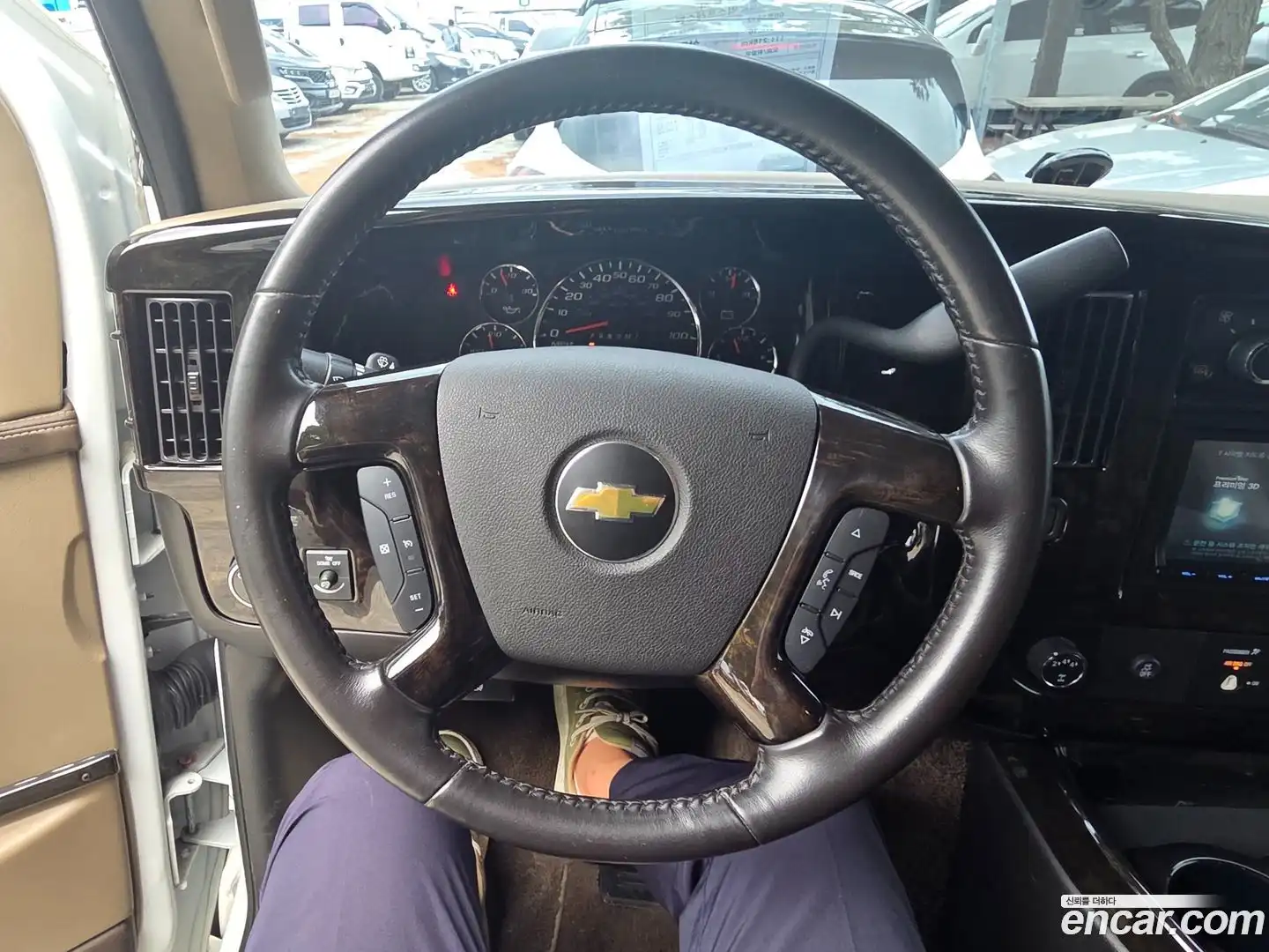 Express Van Chevrolet 2018.9-OPTION-020