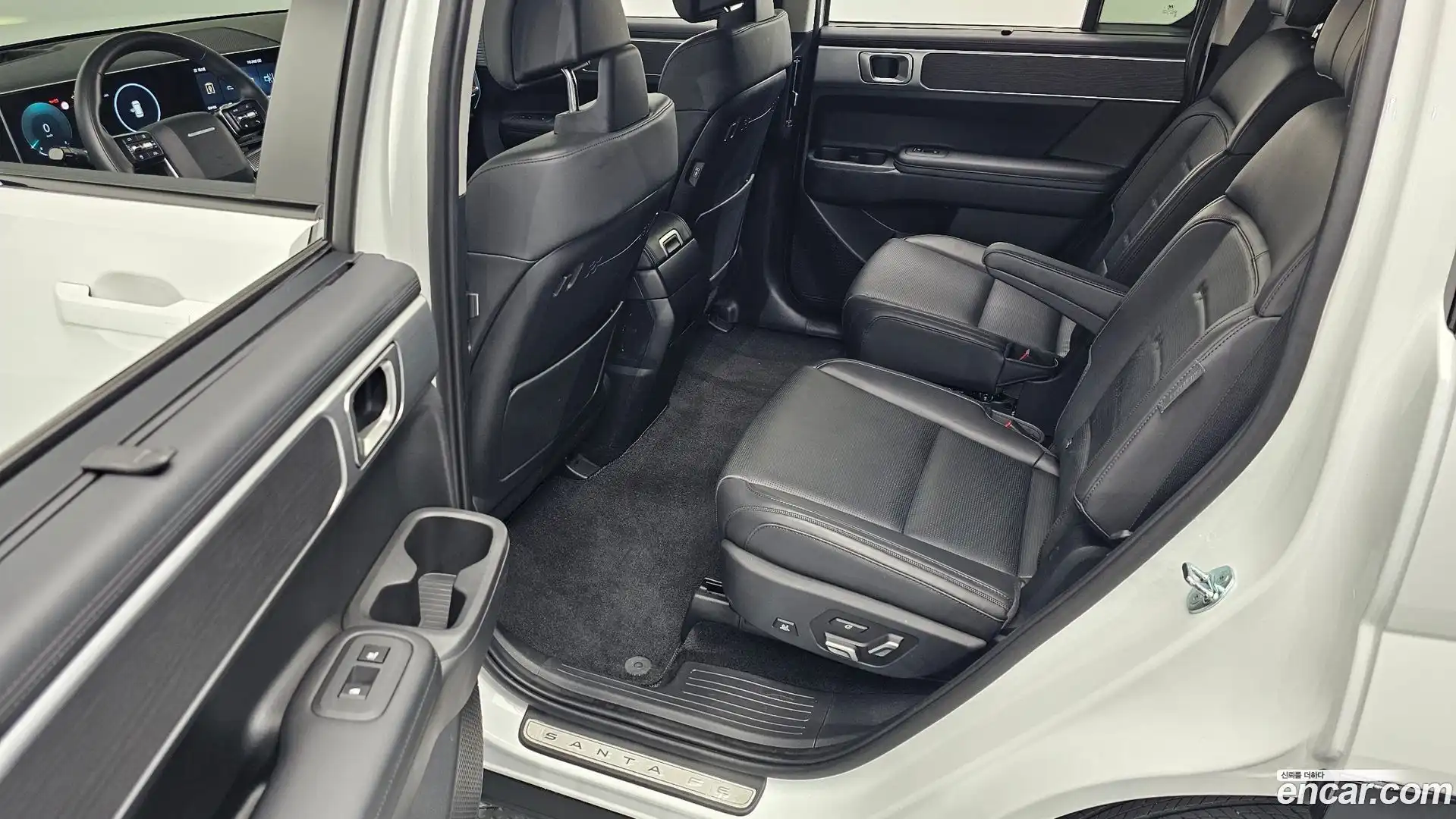 Santafe Hyundai 2023.11-OPTION-015