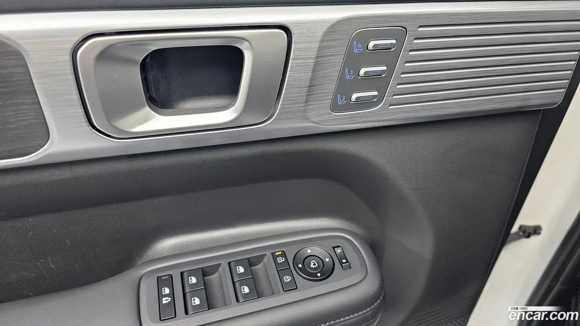 Santafe Hyundai 2023.11-OPTION-043