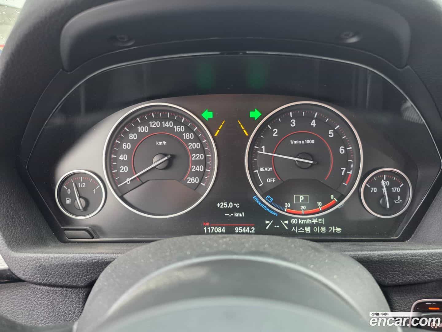 3-Series BMW 2017.9-INNER-009