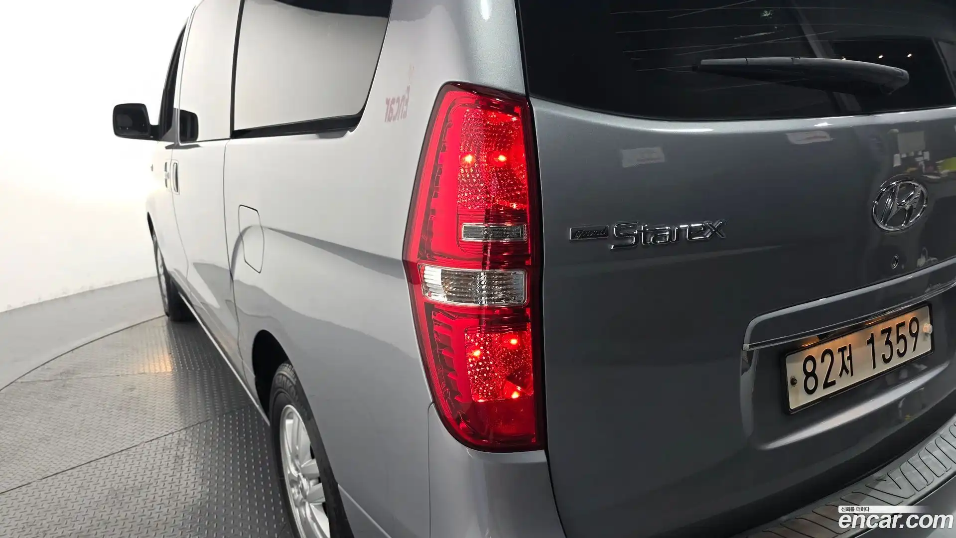 Starex Hyundai 2020.11-OUTER-033