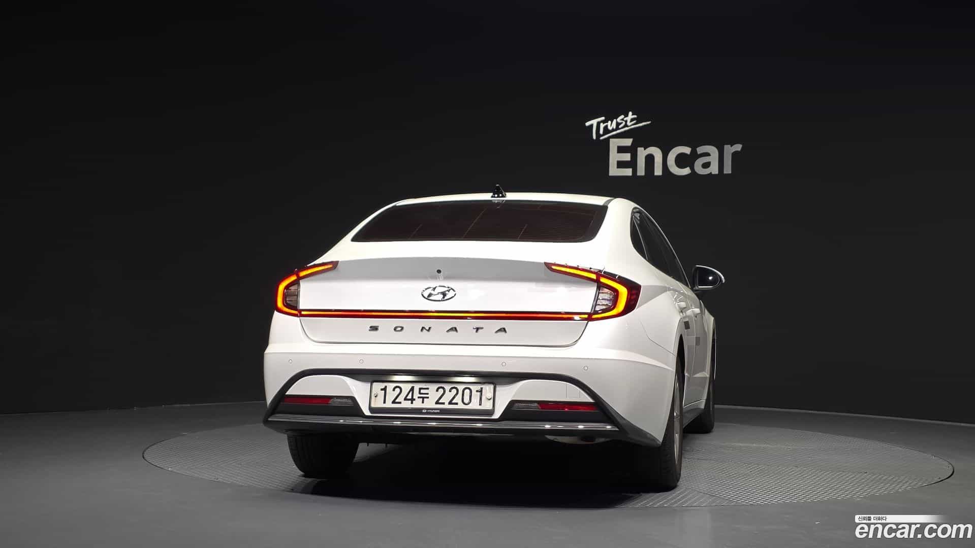 Sonata Hyundai 2019.10-OUTER-004