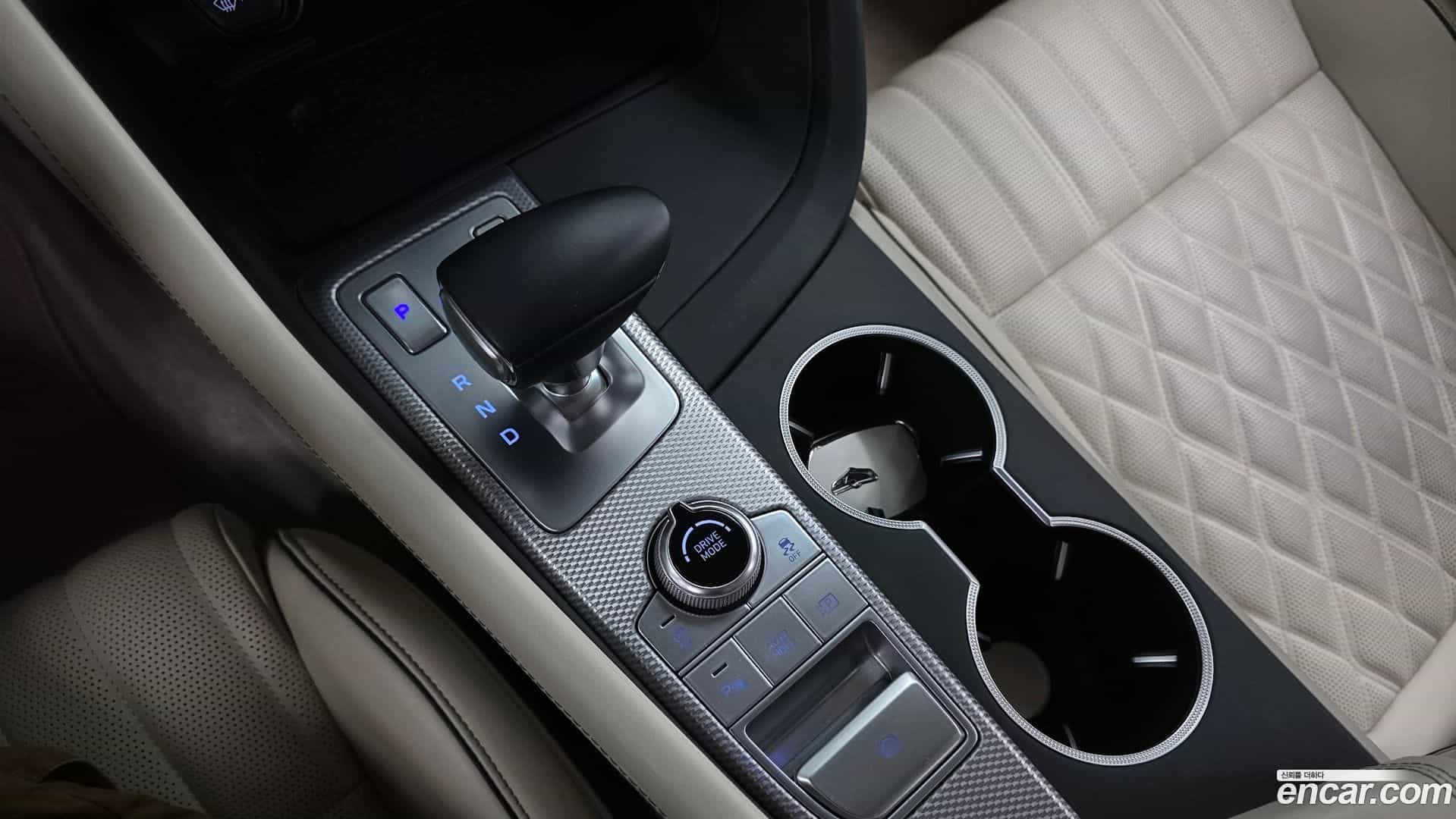G70 Genesis 2023.2-INNER-009