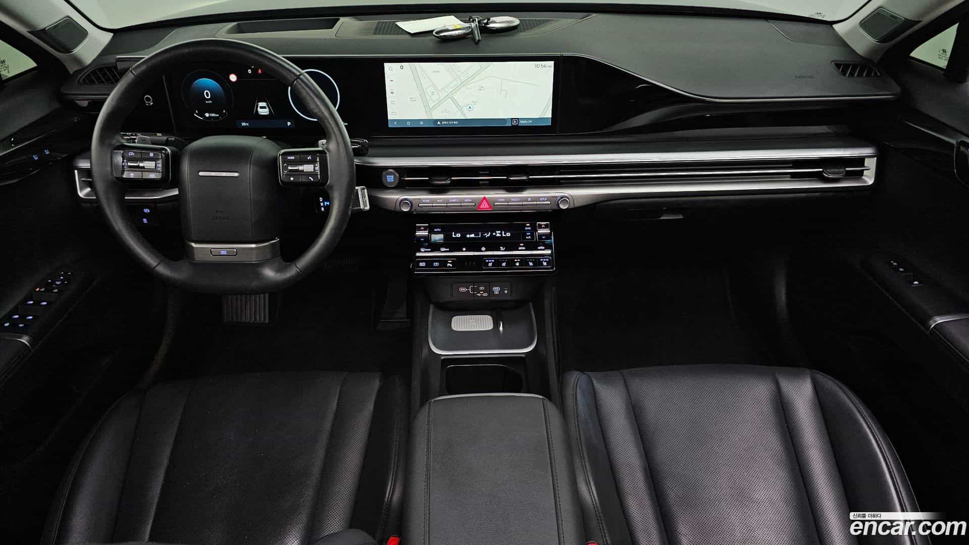 Grandeur Hyundai 2023.2-INNER-007