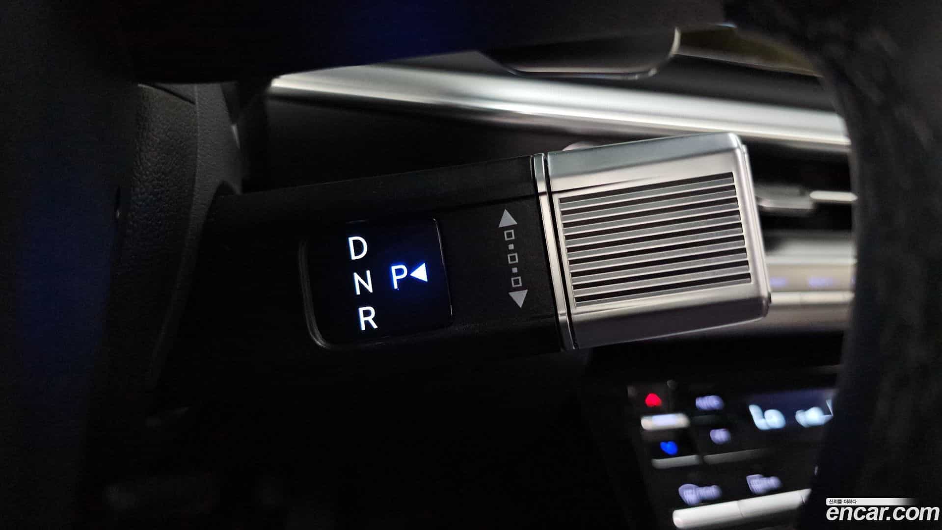 Grandeur Hyundai 2023.2-INNER-009