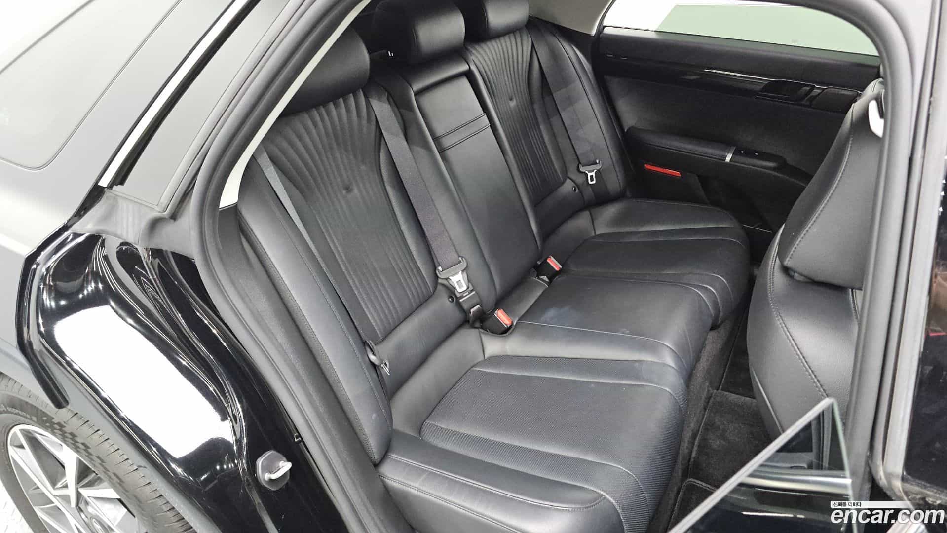 Grandeur Hyundai 2023.2-OPTION-015