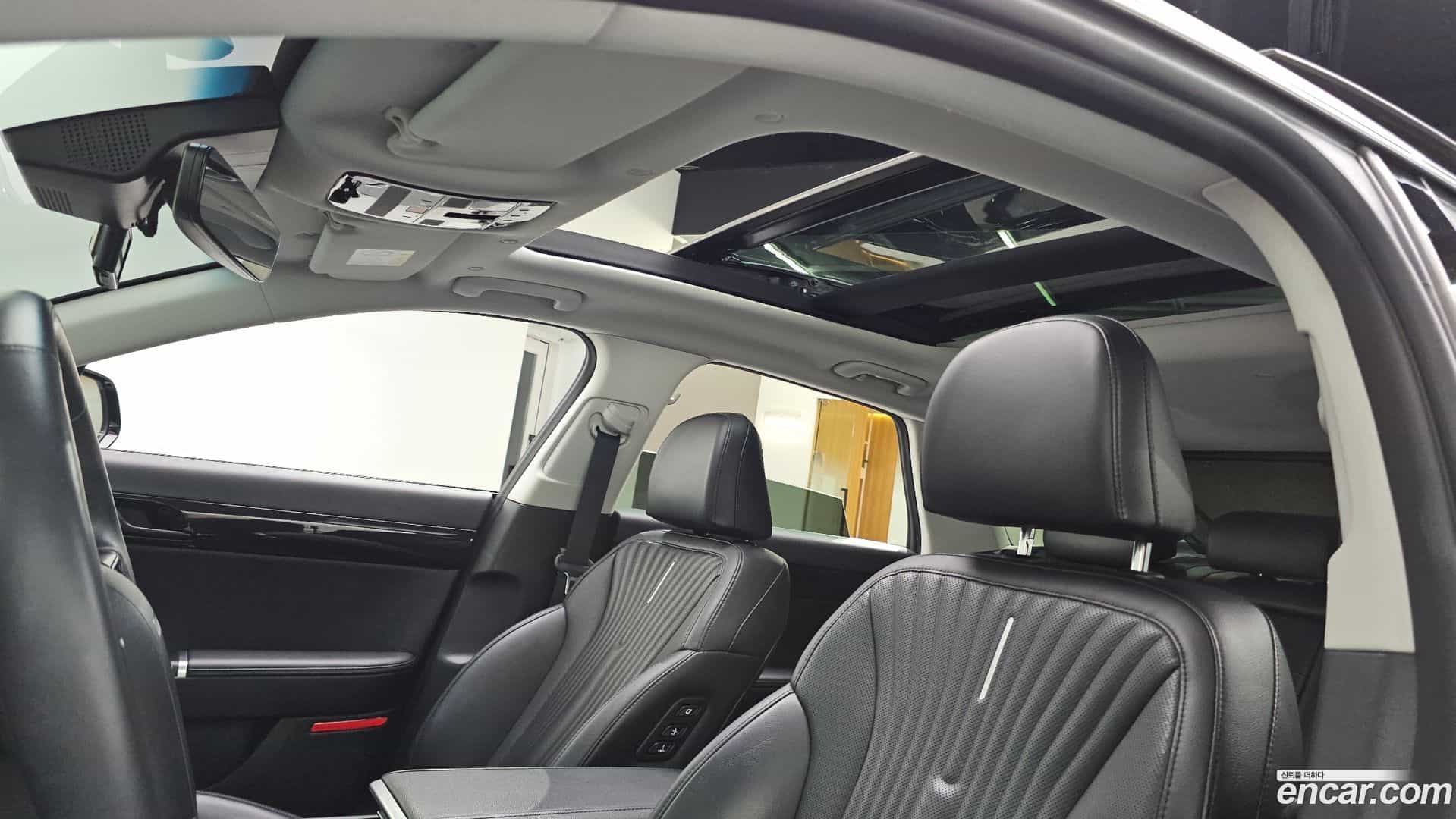 Grandeur Hyundai 2023.2-OPTION-046