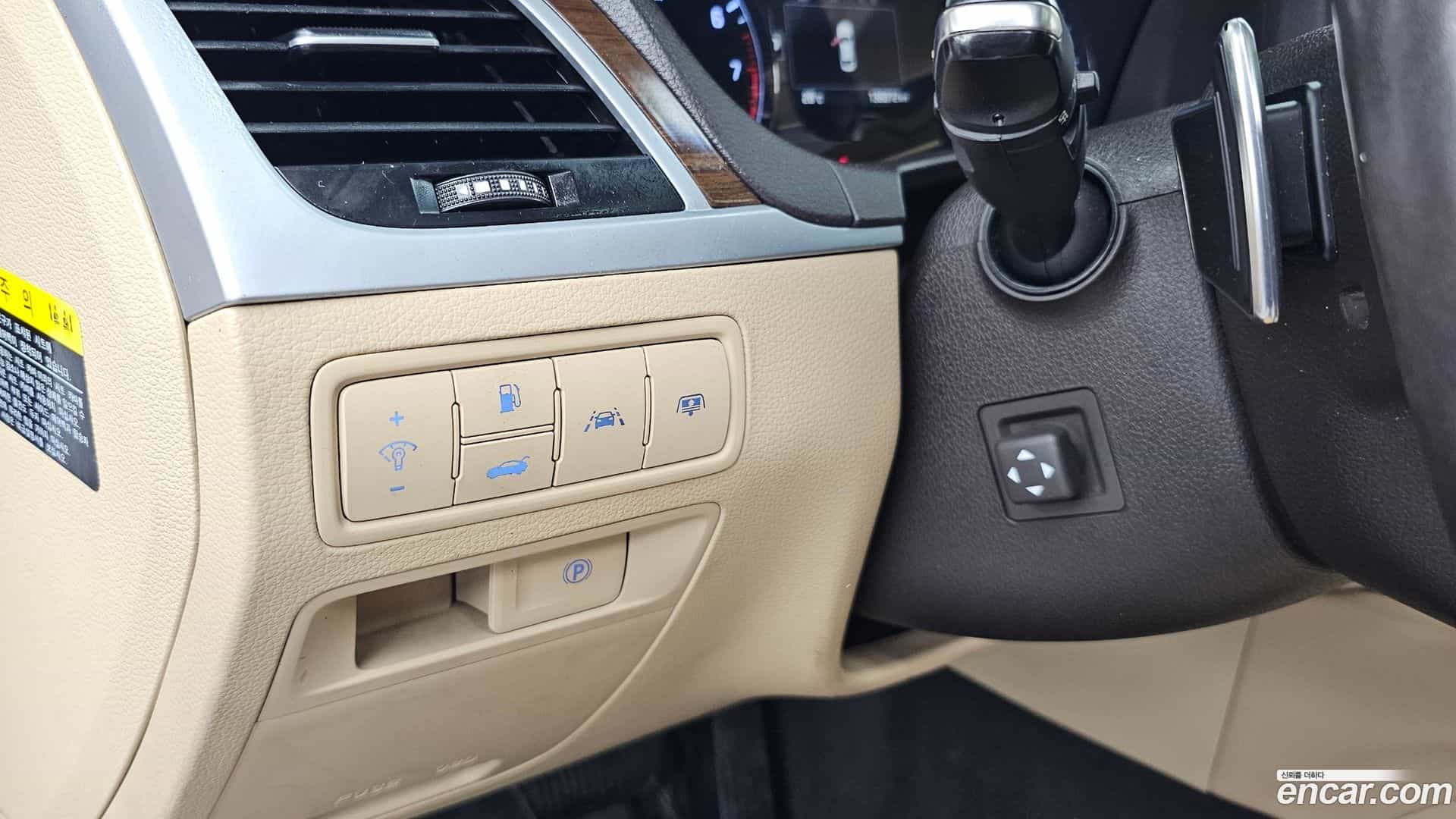 Genesis Hyundai 2014.11-OPTION-020