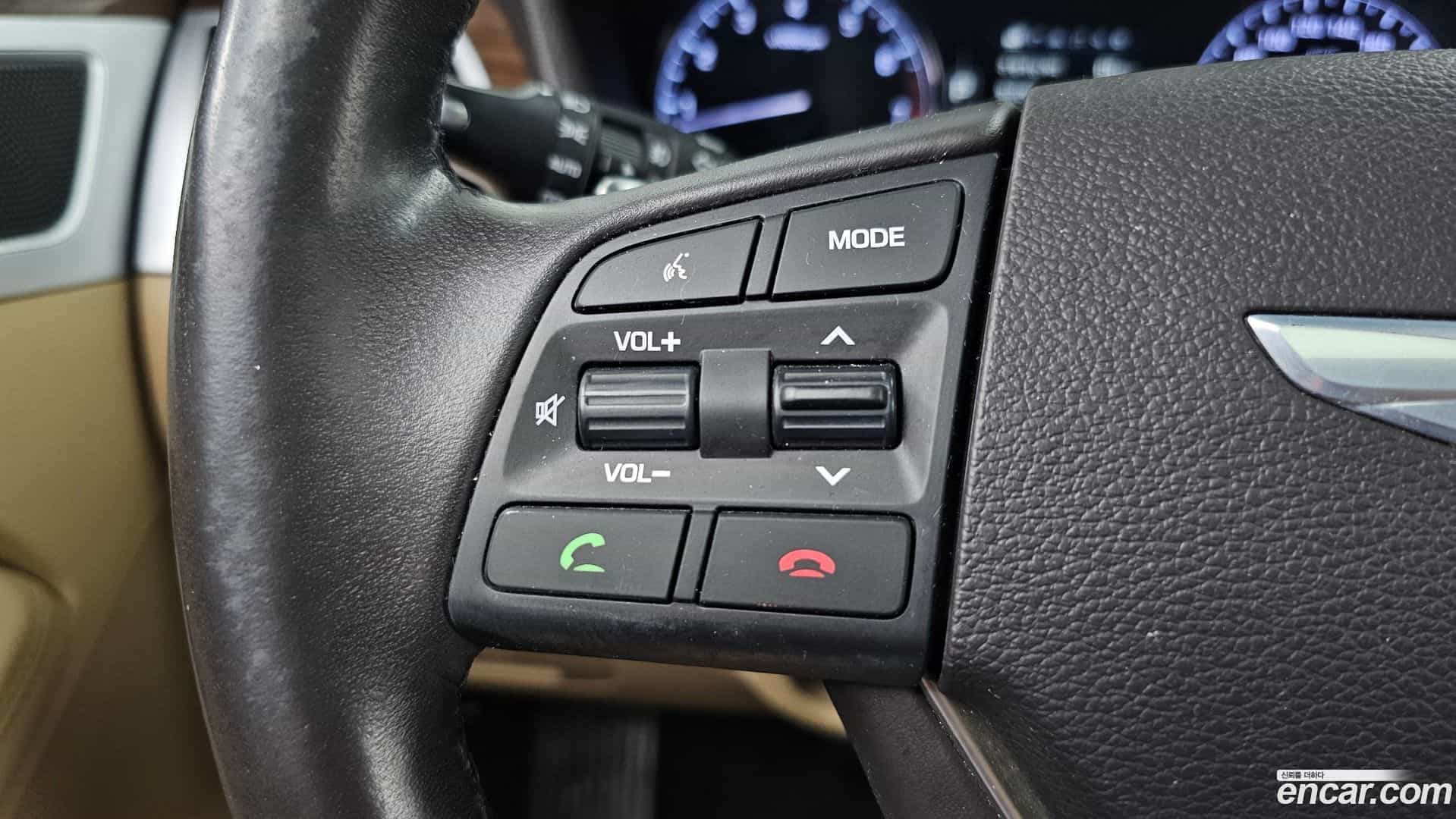 Genesis Hyundai 2014.11-OPTION-041