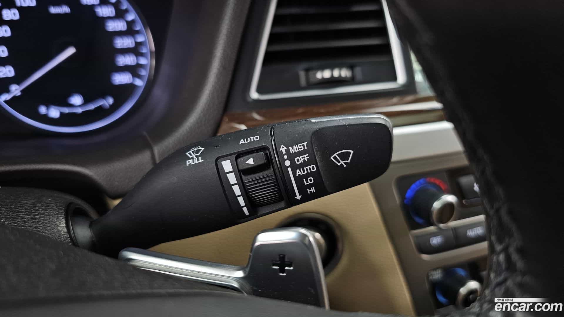Genesis Hyundai 2014.11-OPTION-042