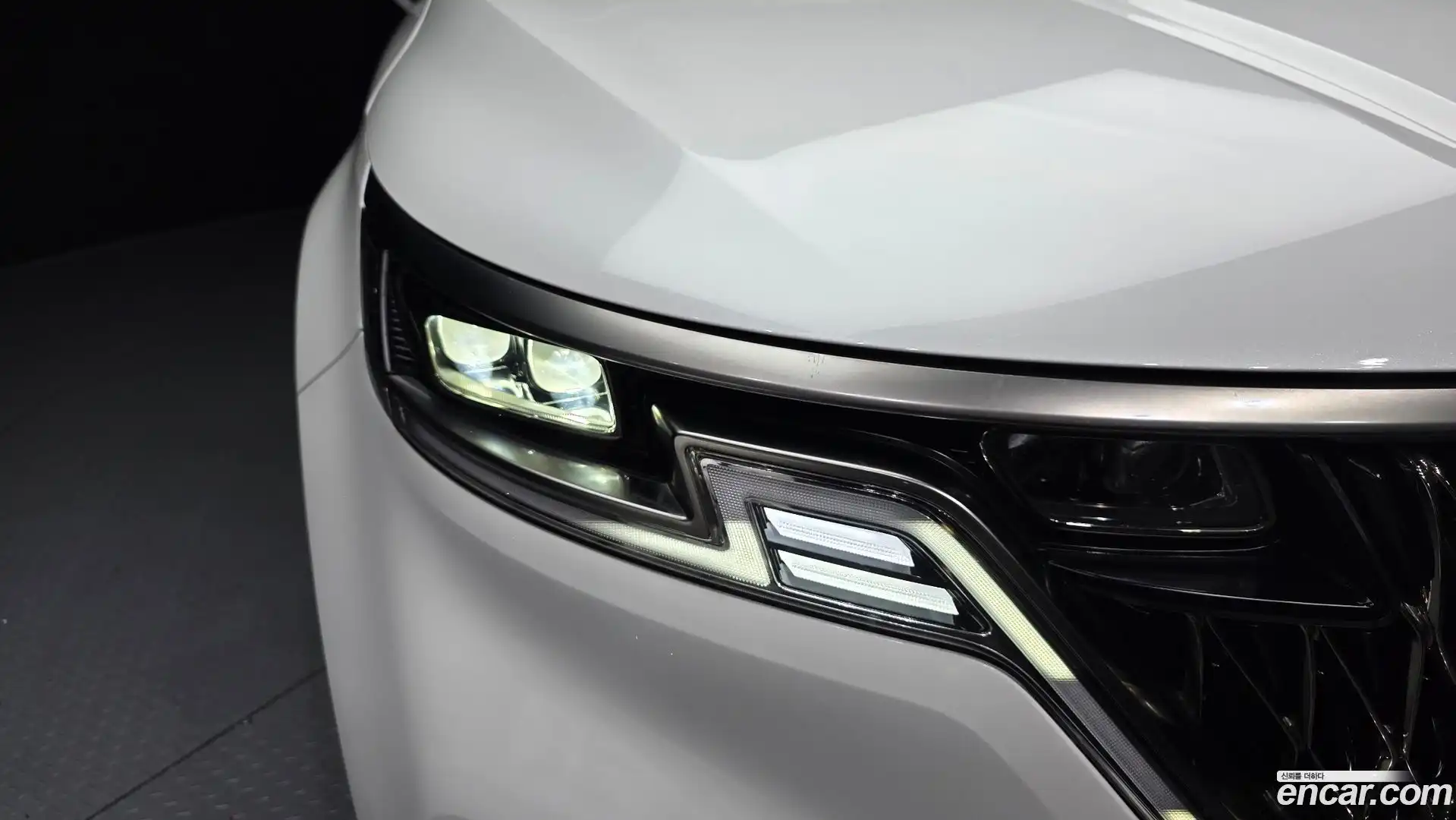 Canival Kia 2023.9-OUTER-032