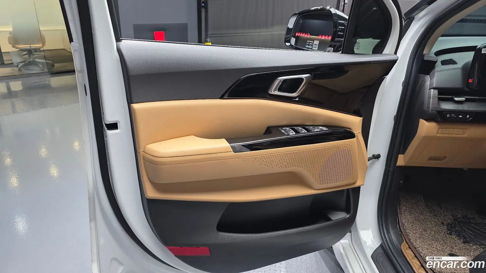 Canival Kia 2023.9-INNER-034